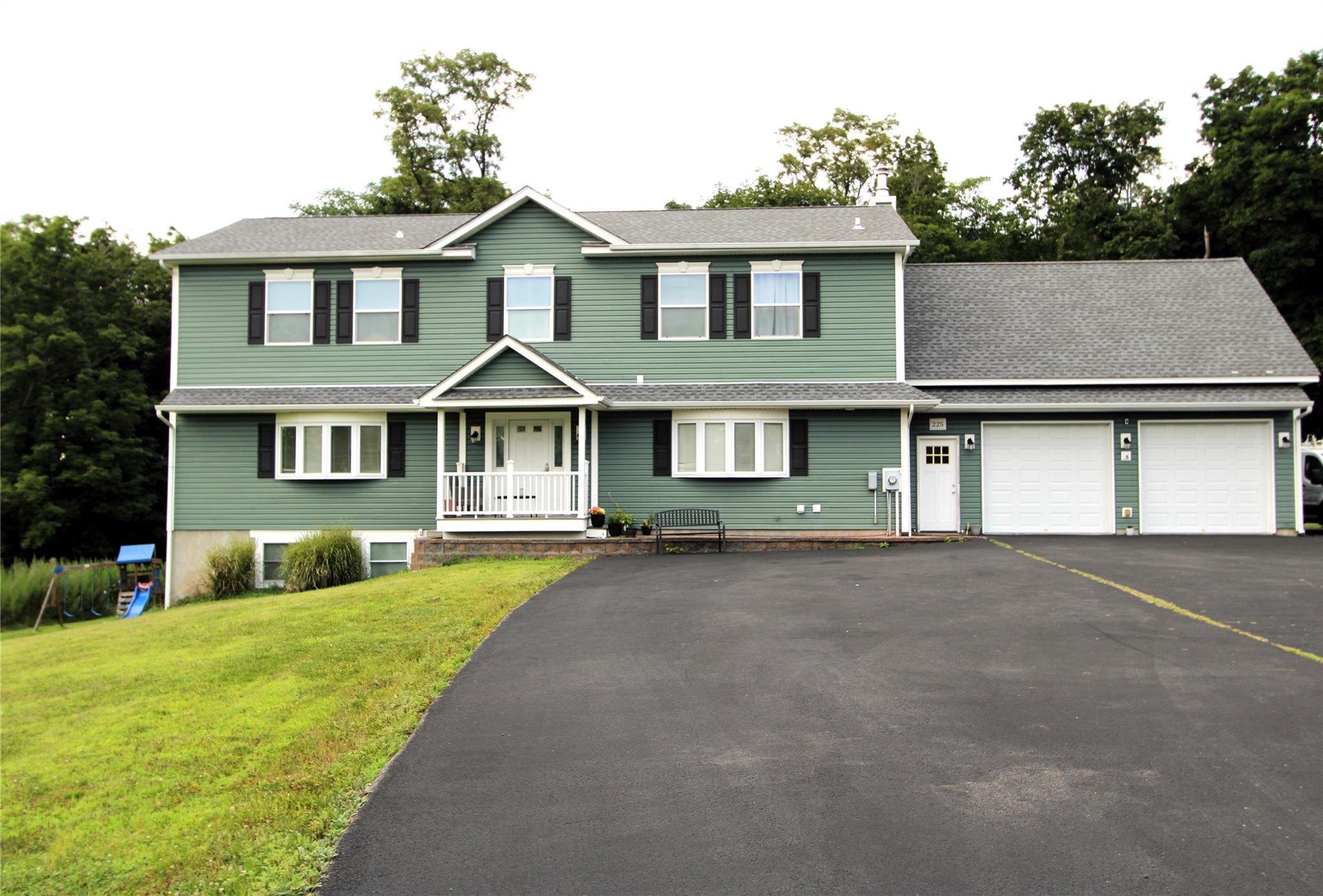 225 Bedford Lane, Fishkill, NY 12524