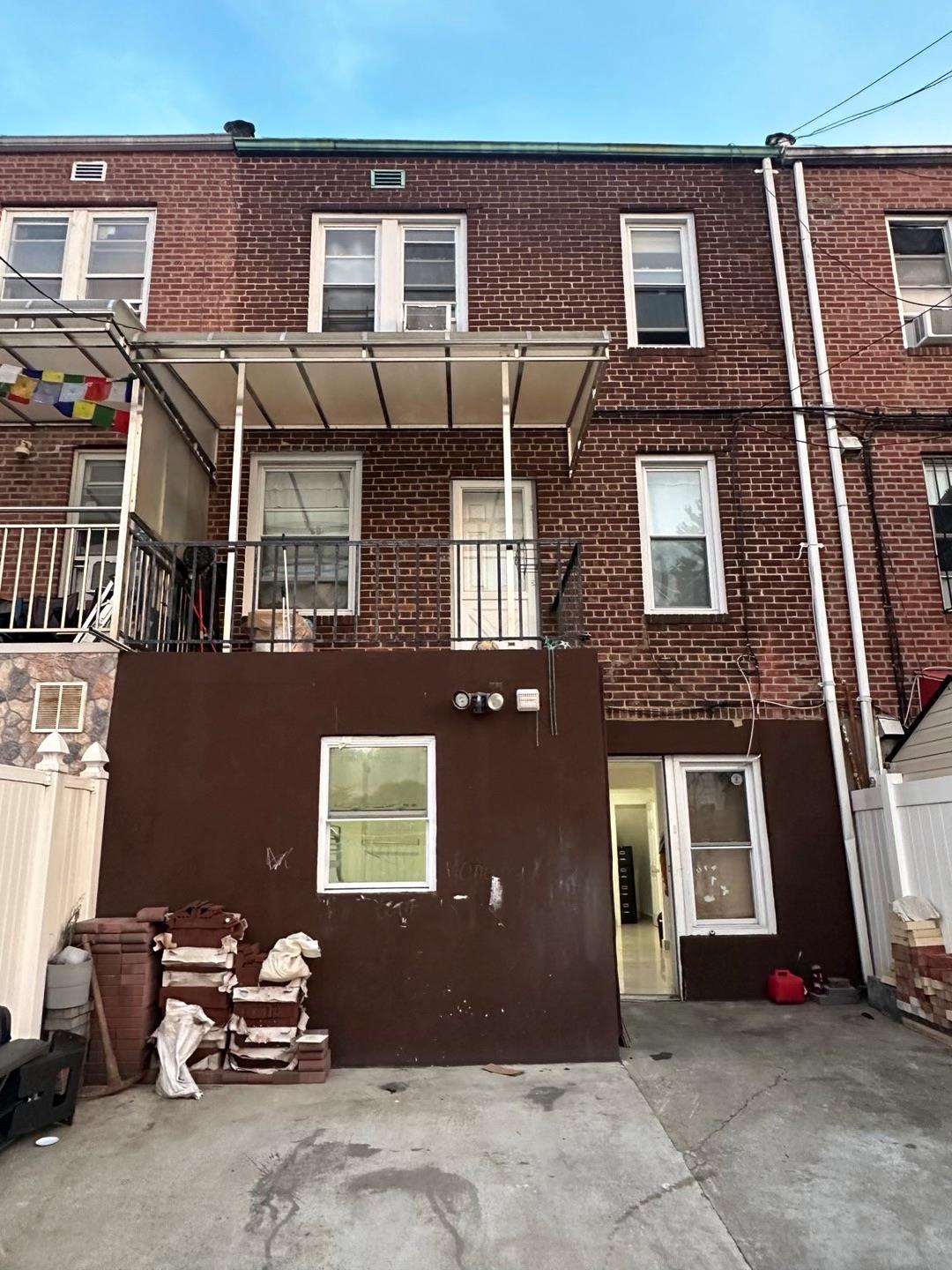 79-19 Calamus Avenue, Elmhurst, NY 11373