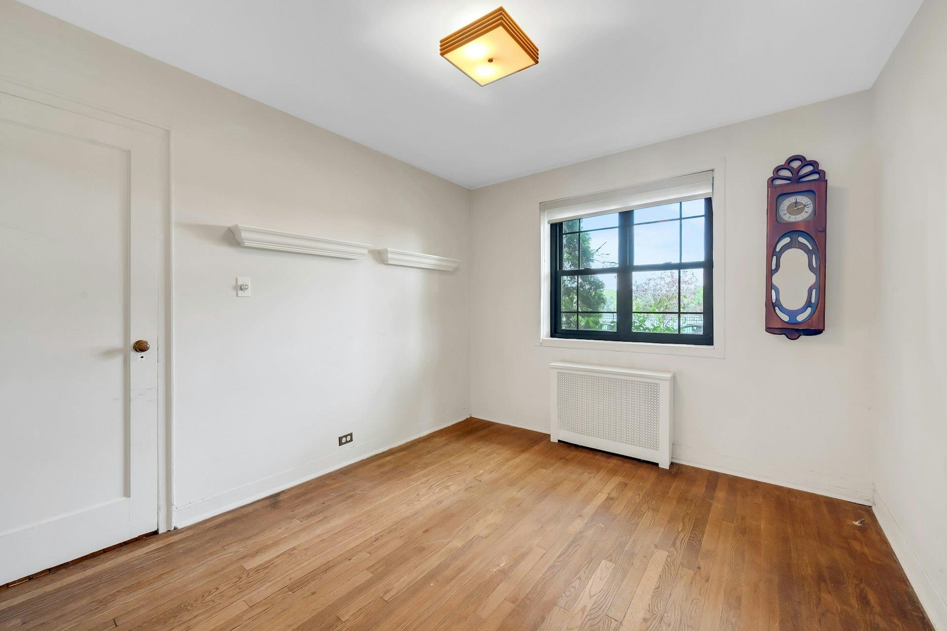 1209 California Road # 1R, Eastchester, NY 10709