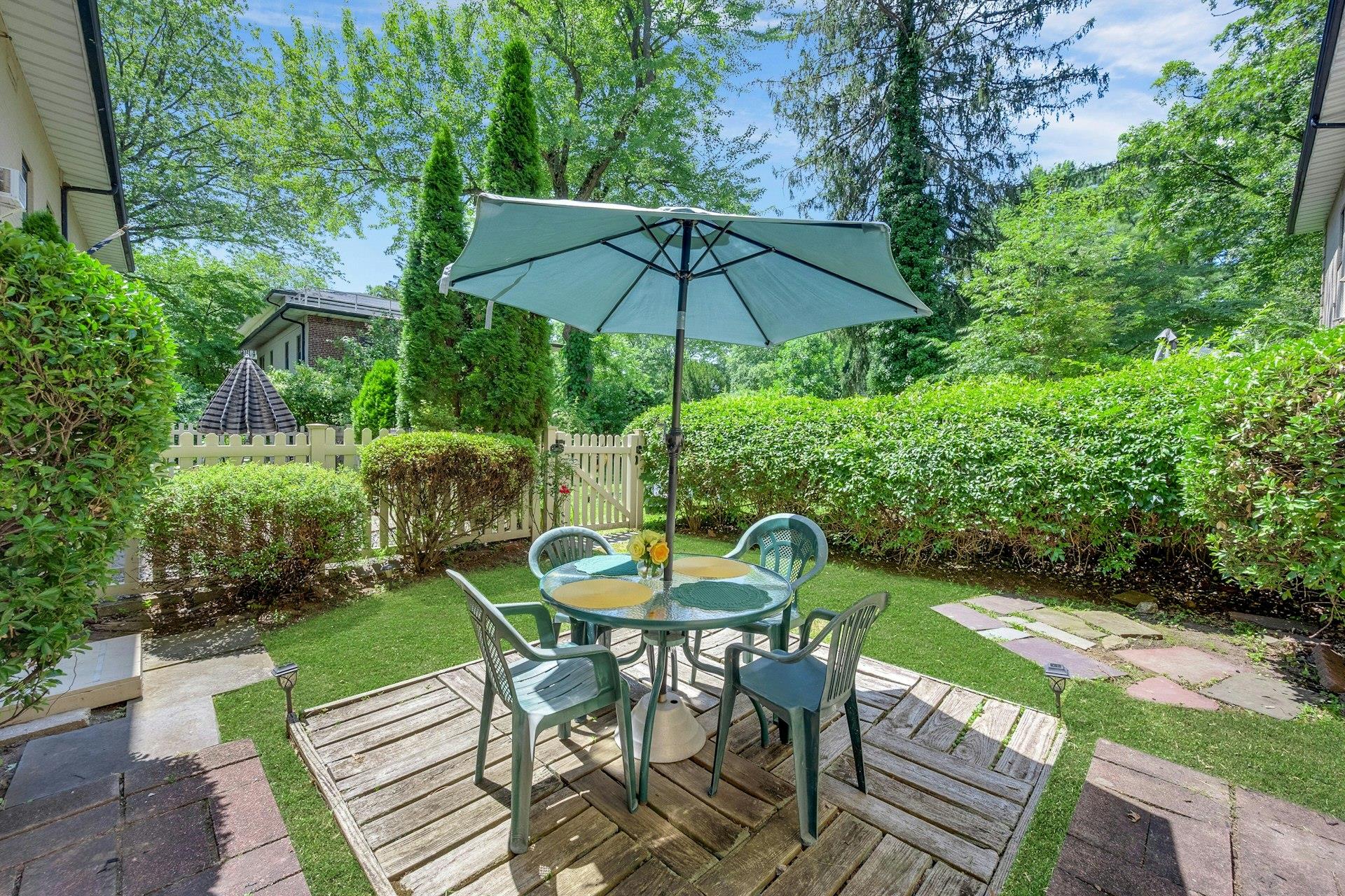 1209 California Road # 1R, Eastchester, NY 10709