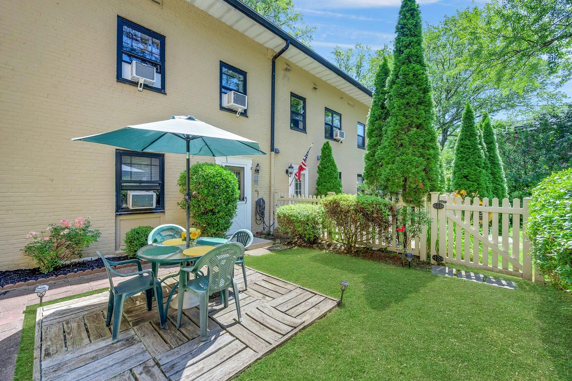 1209 California Road # 1R, Eastchester, NY 10709