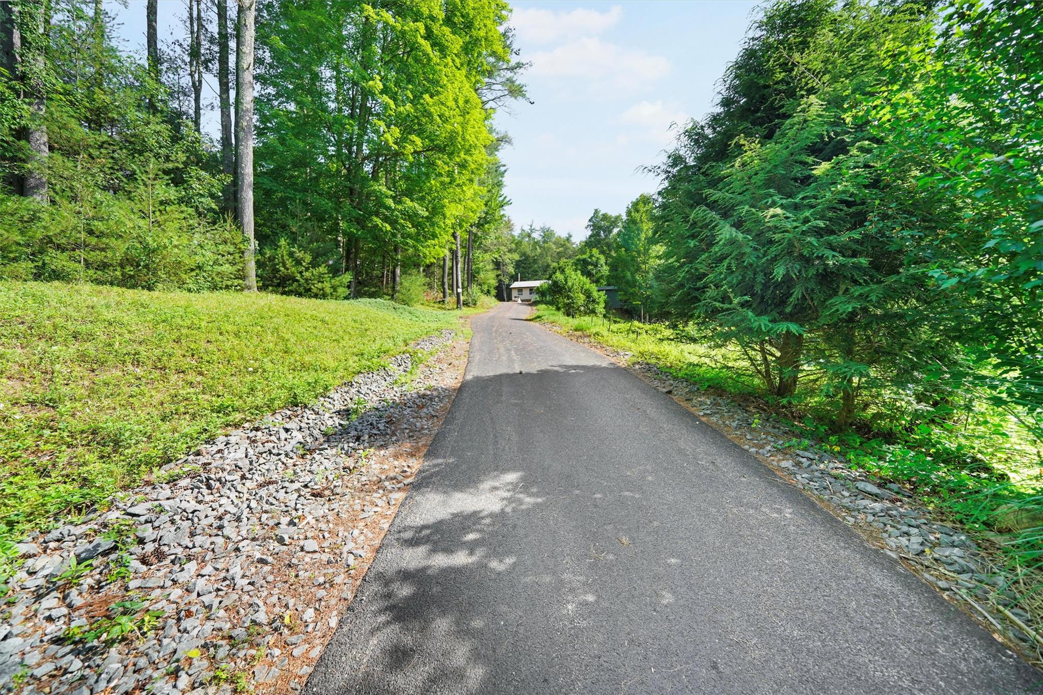 146 Oakland Valley Road, Port Jervis, NY 12729