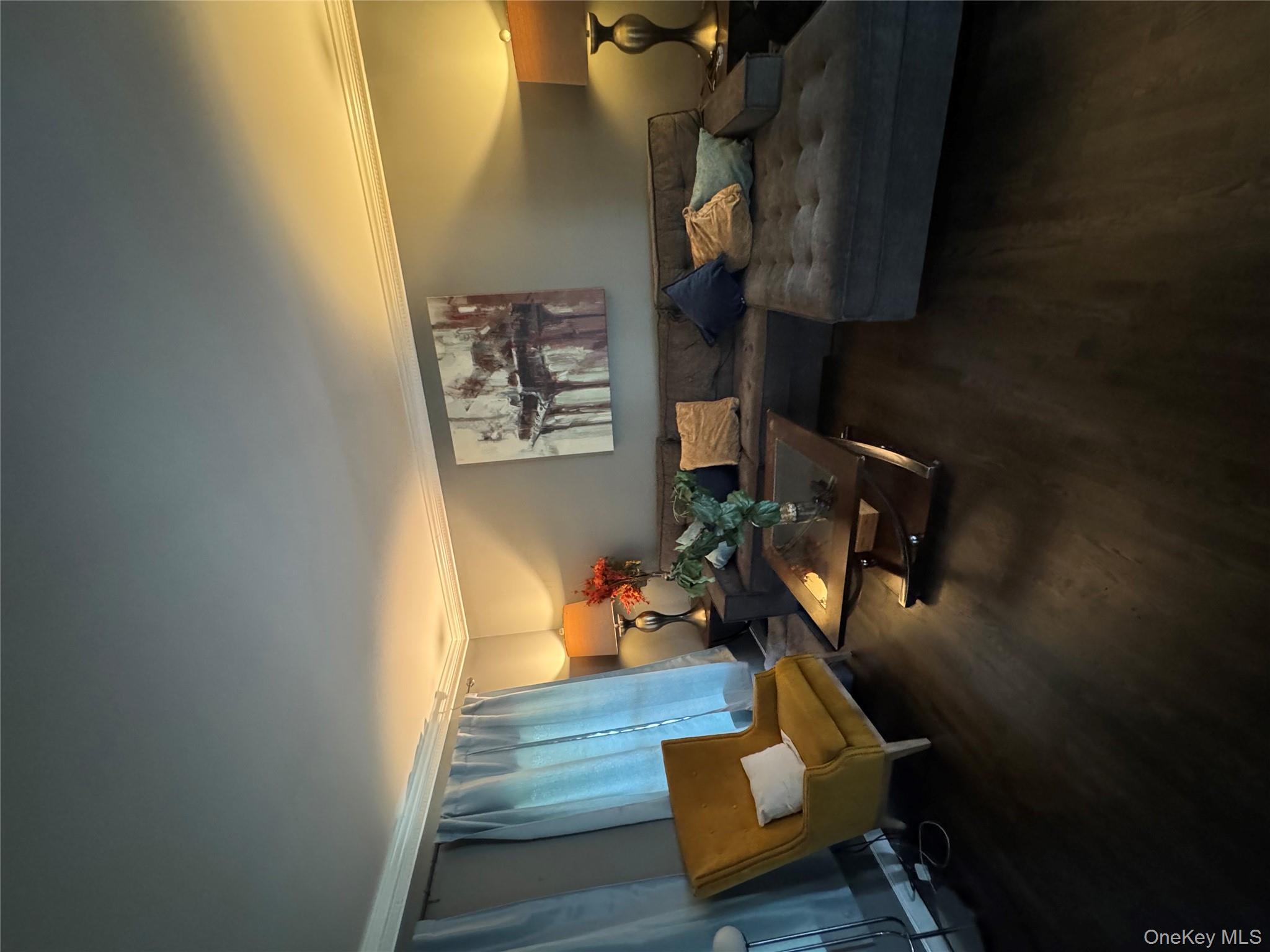 8 Cedardale Loop, Wappingers Falls, NY 12590