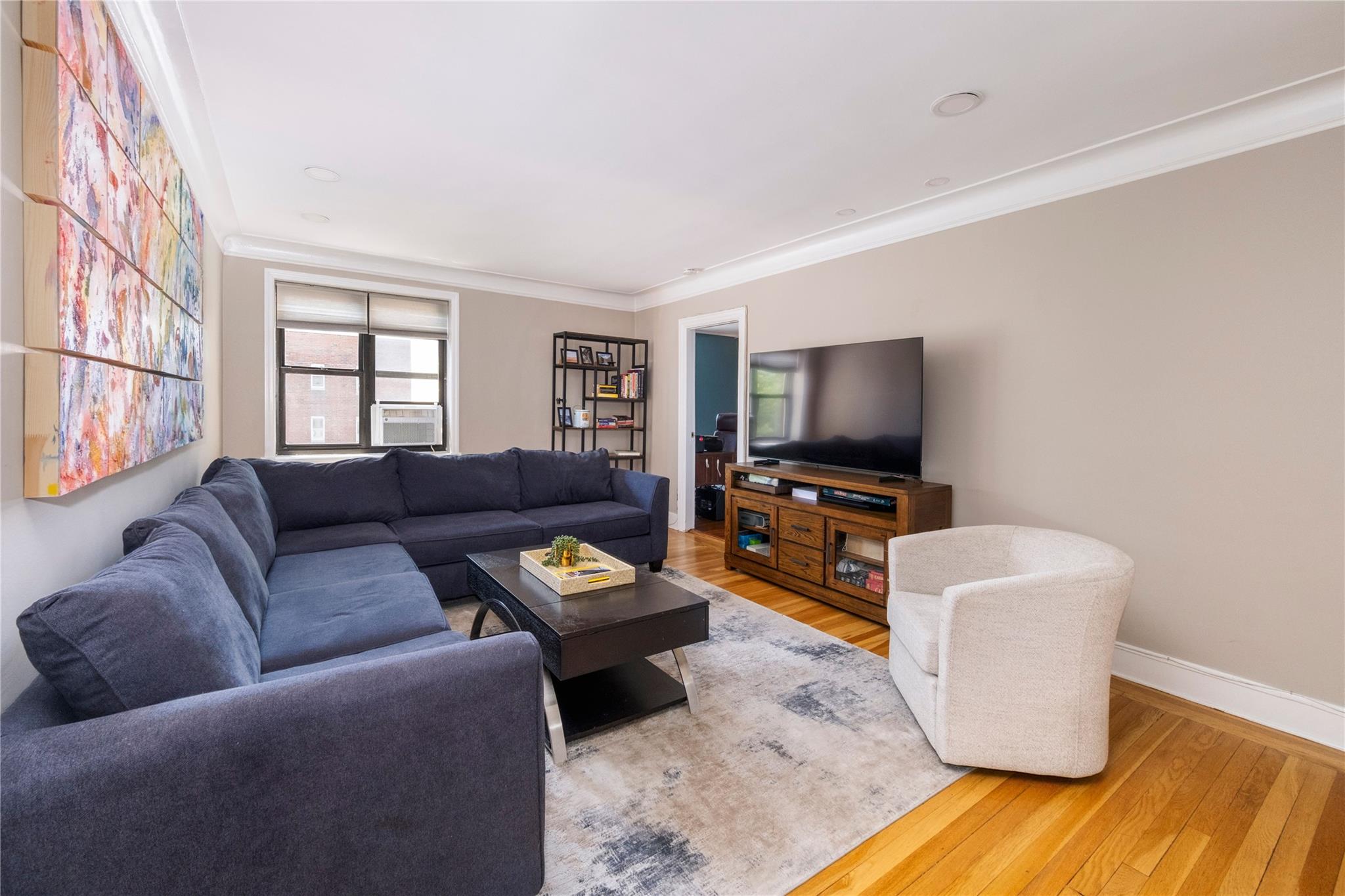 17 N Chatsworth Avenue # 6HI, Larchmont, NY 10538