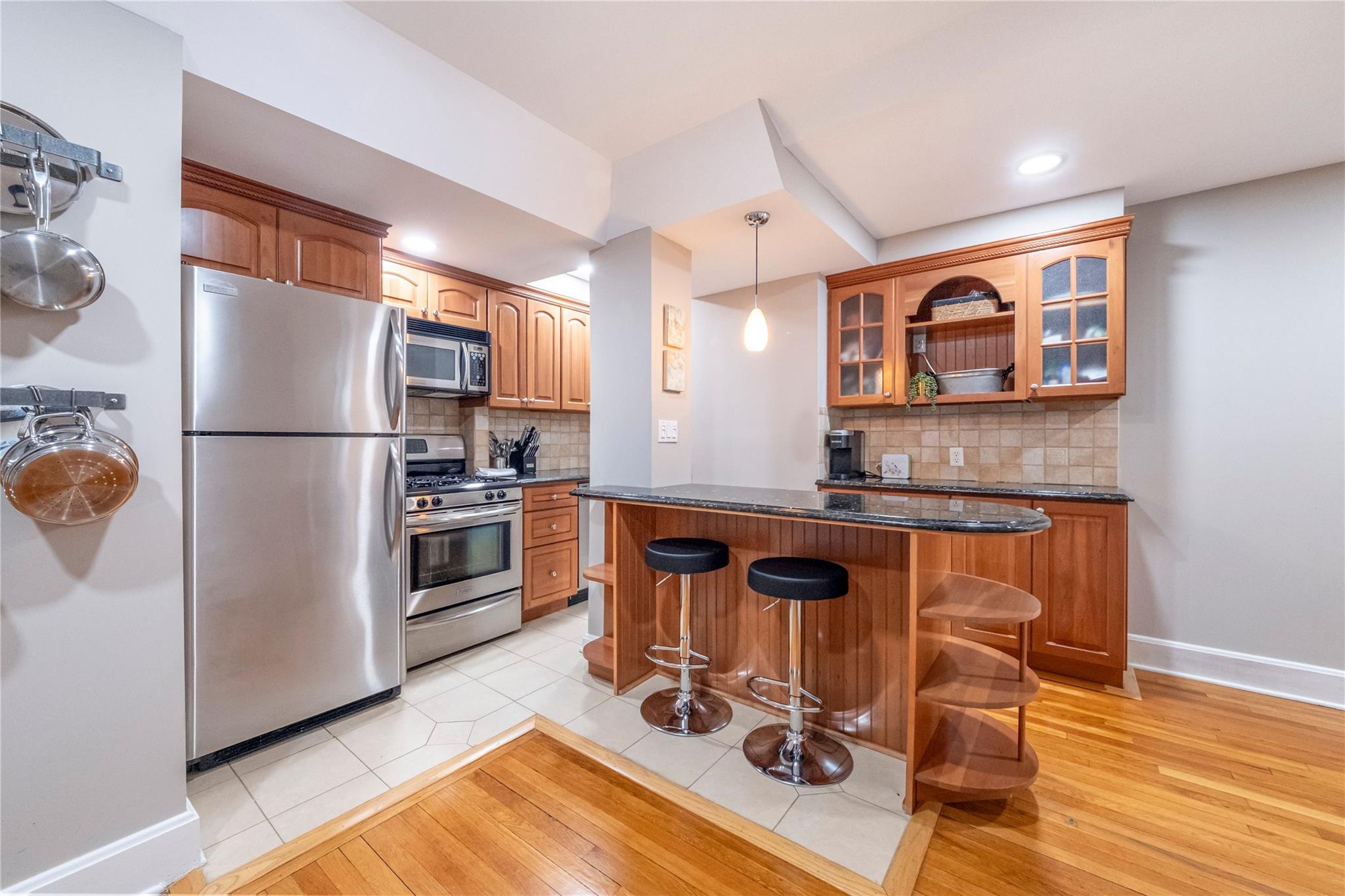 17 N Chatsworth Avenue # 6HI, Larchmont, NY 10538