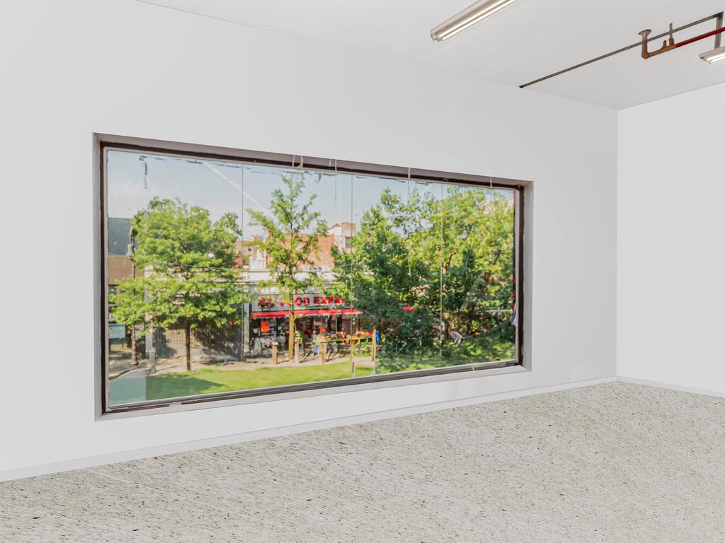 369 E 204th Street # 2nd Floor, Bronx, NY 10467