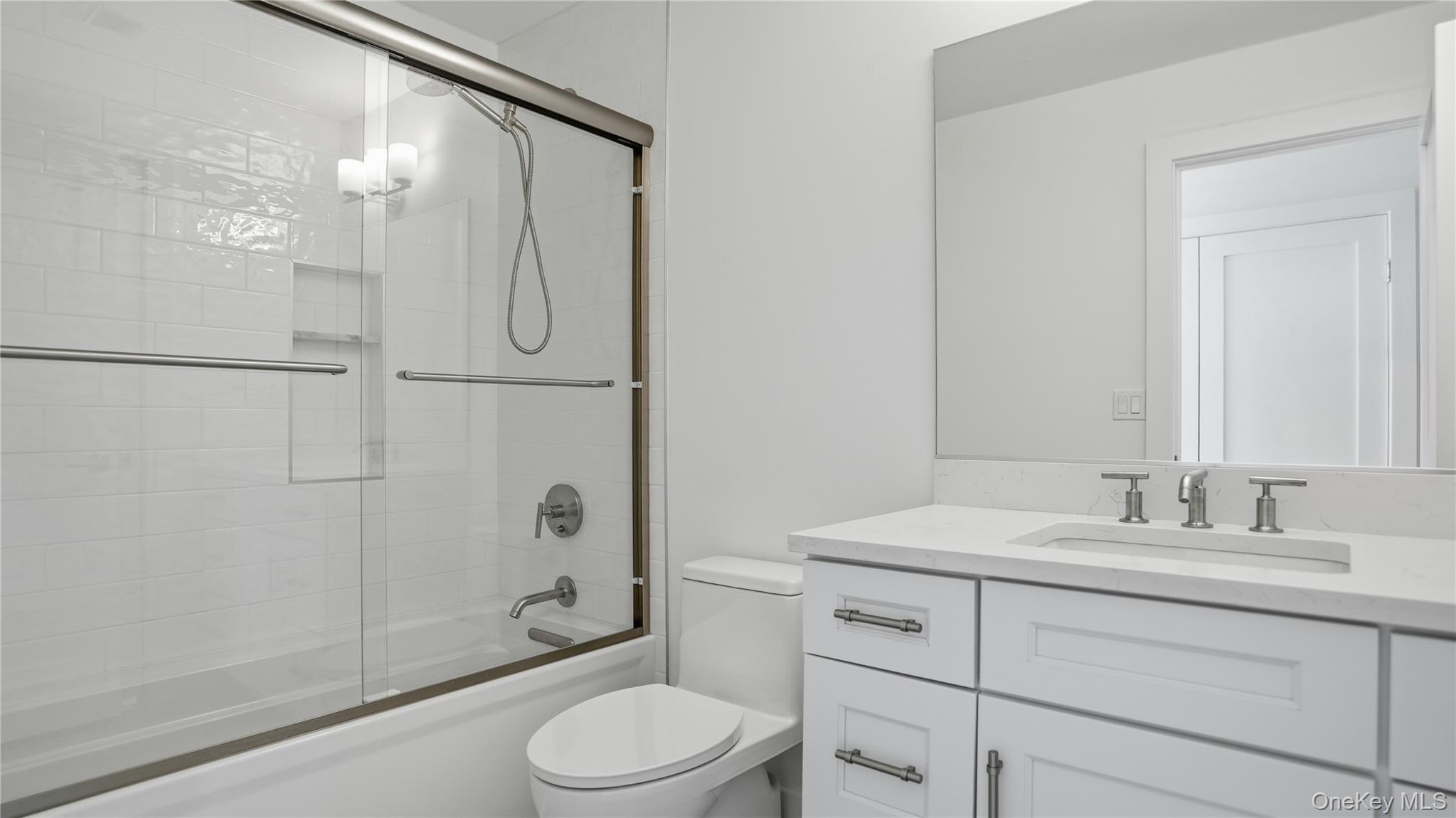 100 Rogers # 903, Westhampton Beach, NY 11978