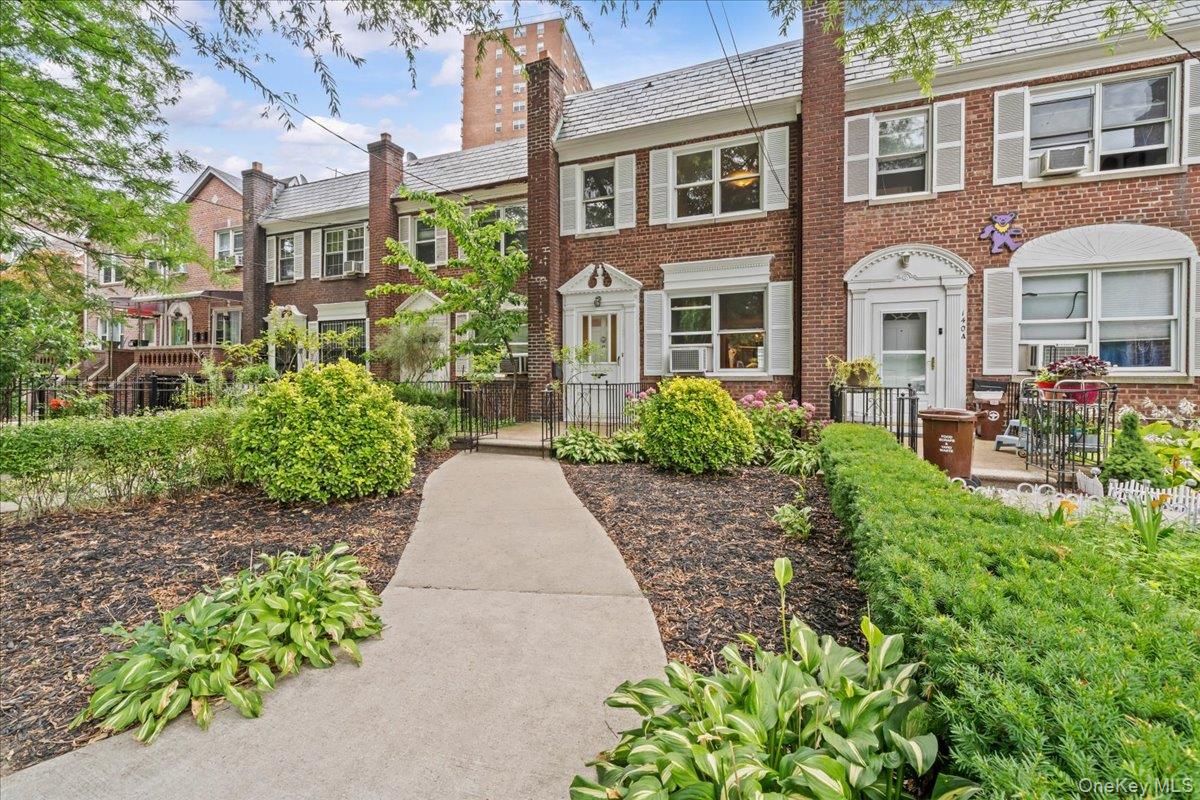 140 Van cortlandt park south, Bronx, NY 10463