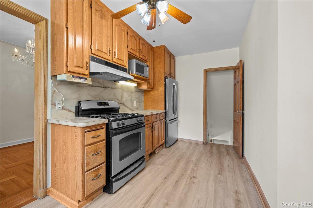 140 Van cortlandt park south, Bronx, NY 10463