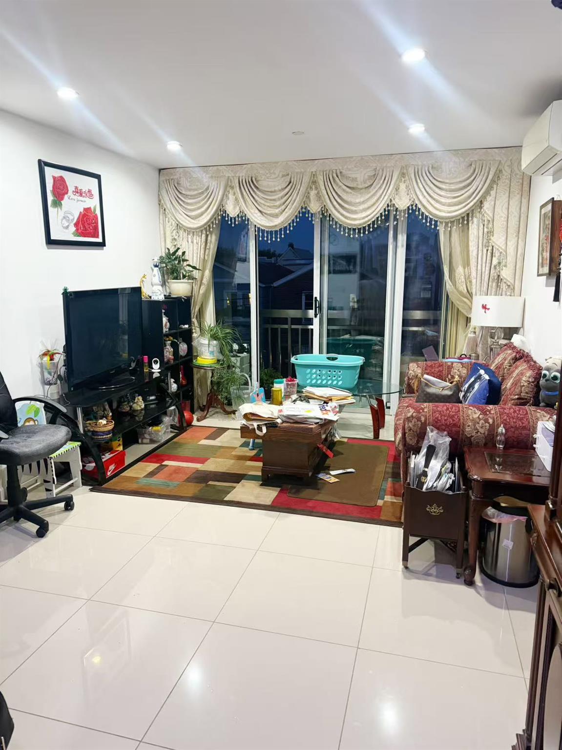 10831 50th Avenue # 3A, Corona, NY 11368