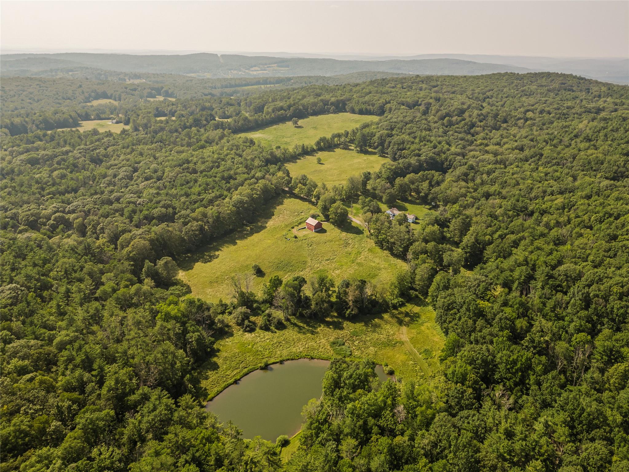 439 Kelly Road, New Lebanon, NY 12060