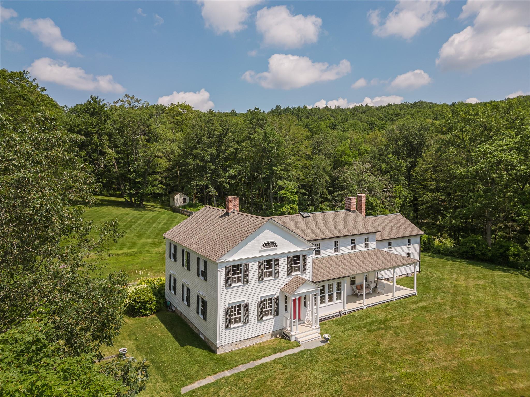 439 Kelly Road, New Lebanon, NY 12060