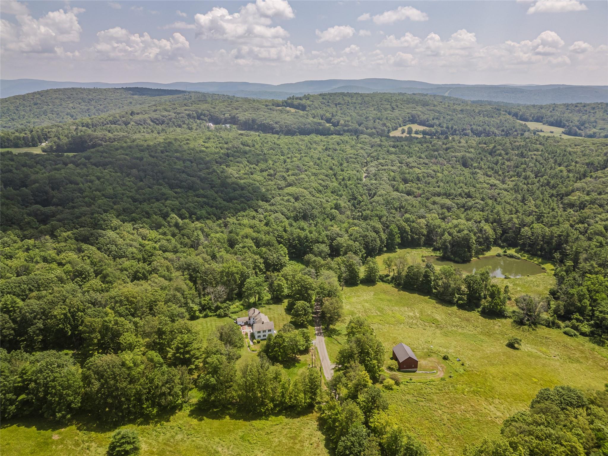 439 Kelly Road, New Lebanon, NY 12060