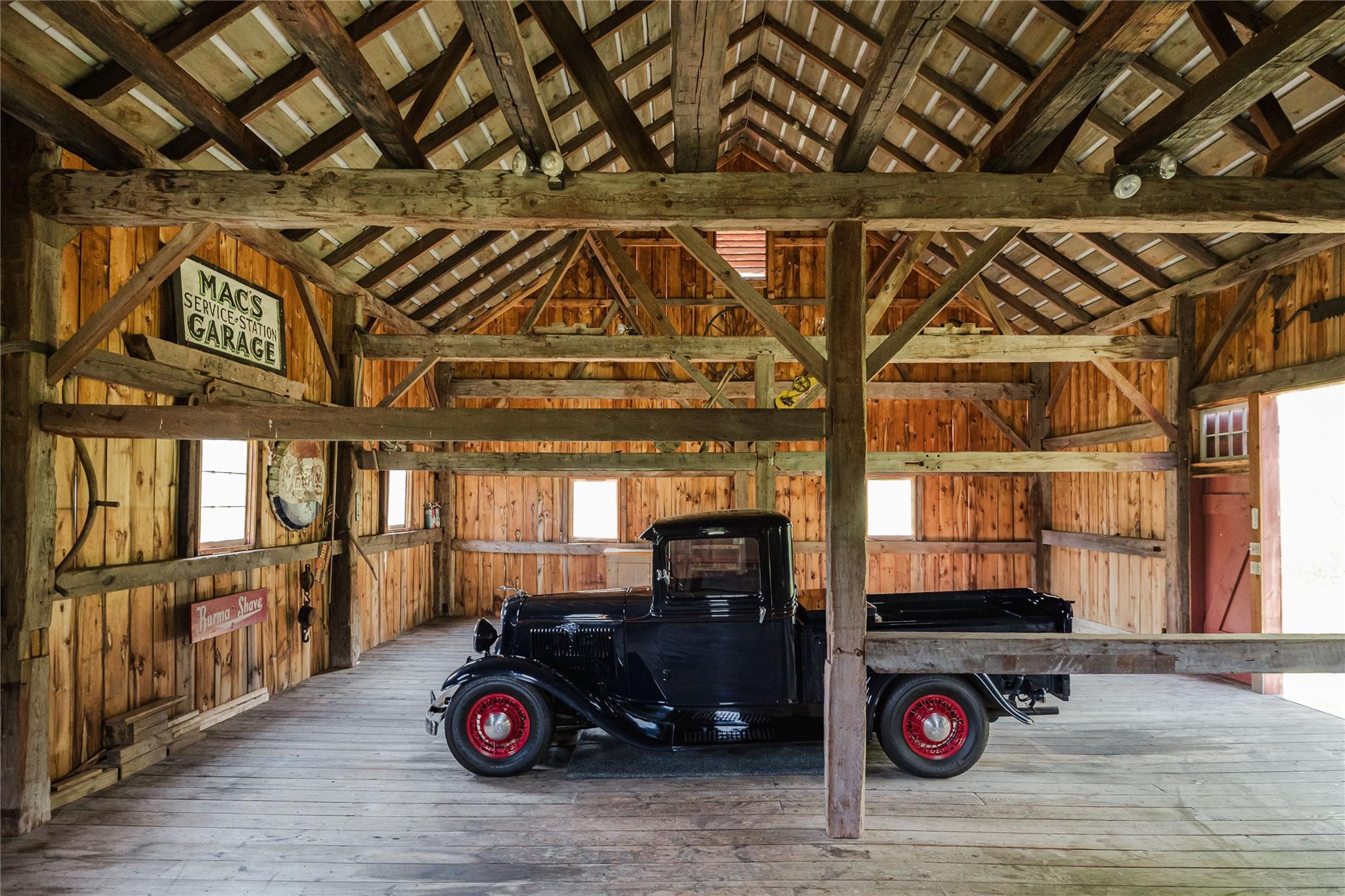 439 Kelly Road, New Lebanon, NY 12060