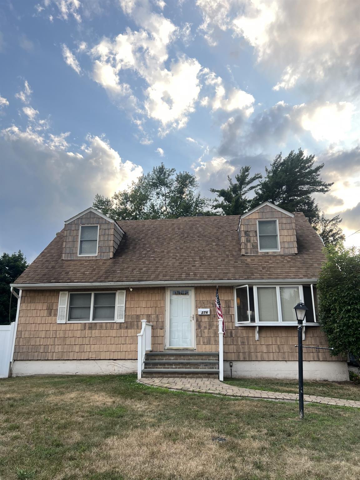 276 Division Avenue, Hicksville, NY 11801