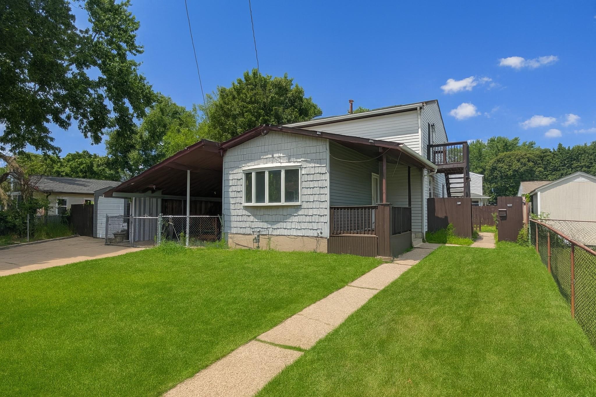 123 Days Avenue, Selden, NY 11784