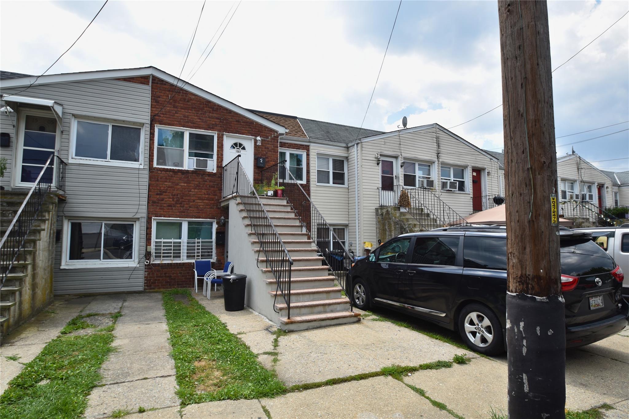 1507 Beach 11th Street, Far Rockaway, NY 11691