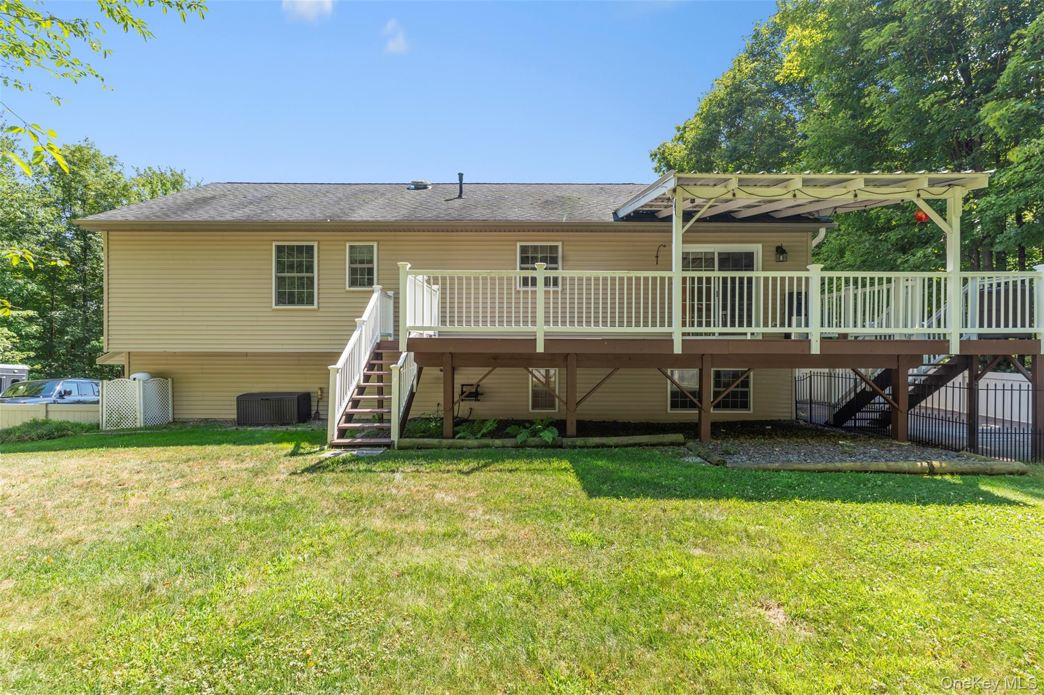 101 Hansburg Road, Pine Bush, NY 12566