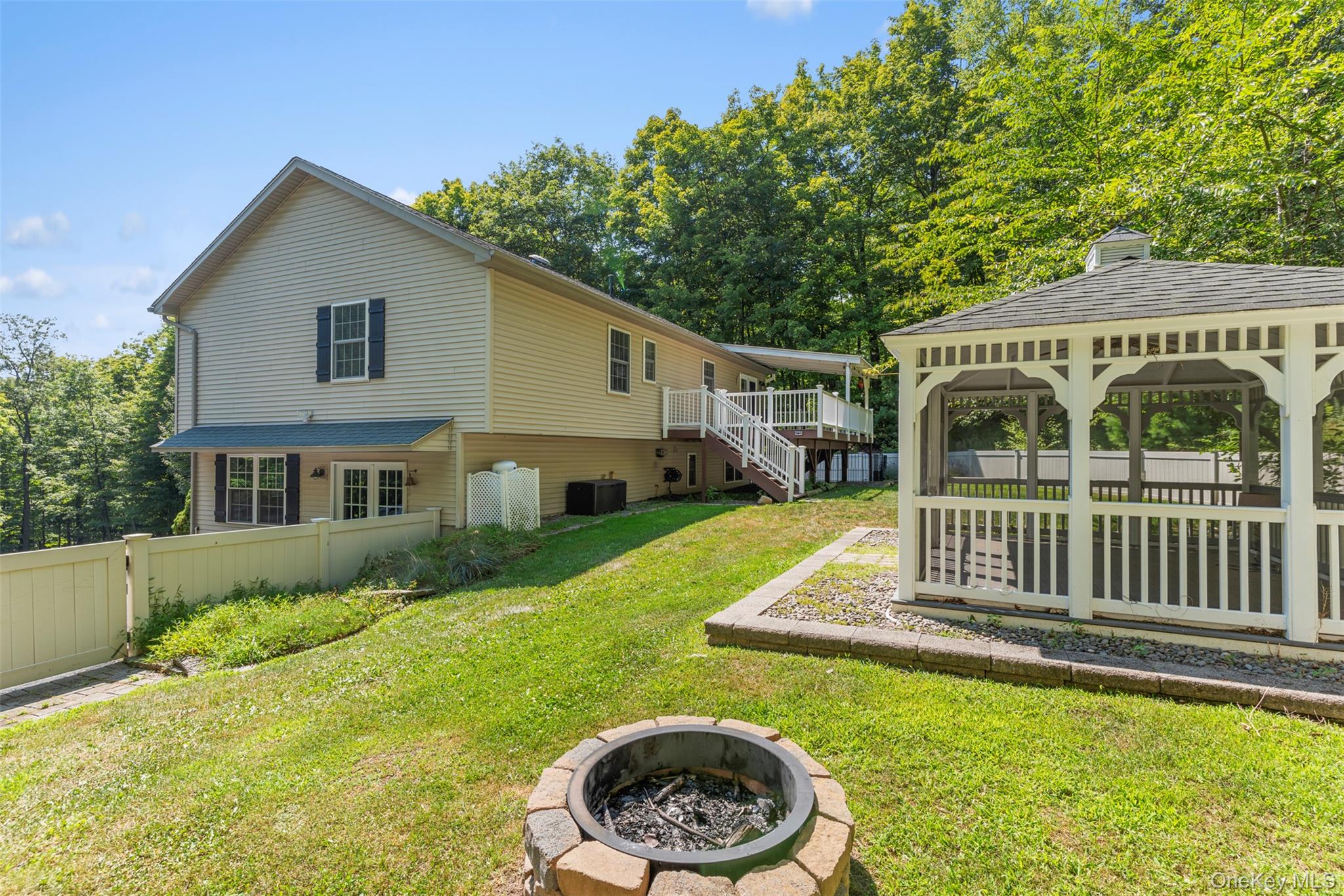 101 Hansburg Road, Pine Bush, NY 12566