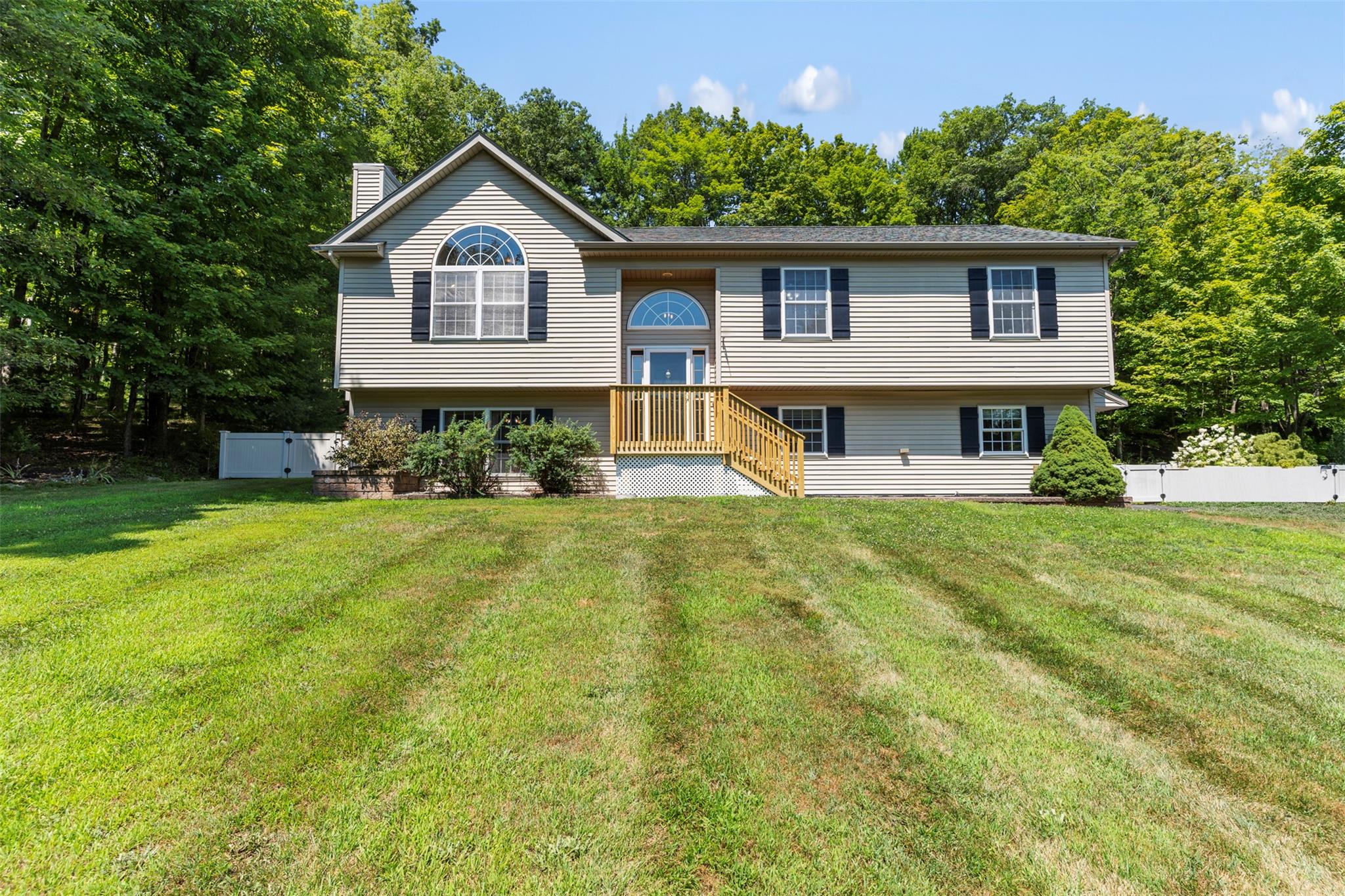 101 Hansburg Road, Pine Bush, NY 12566