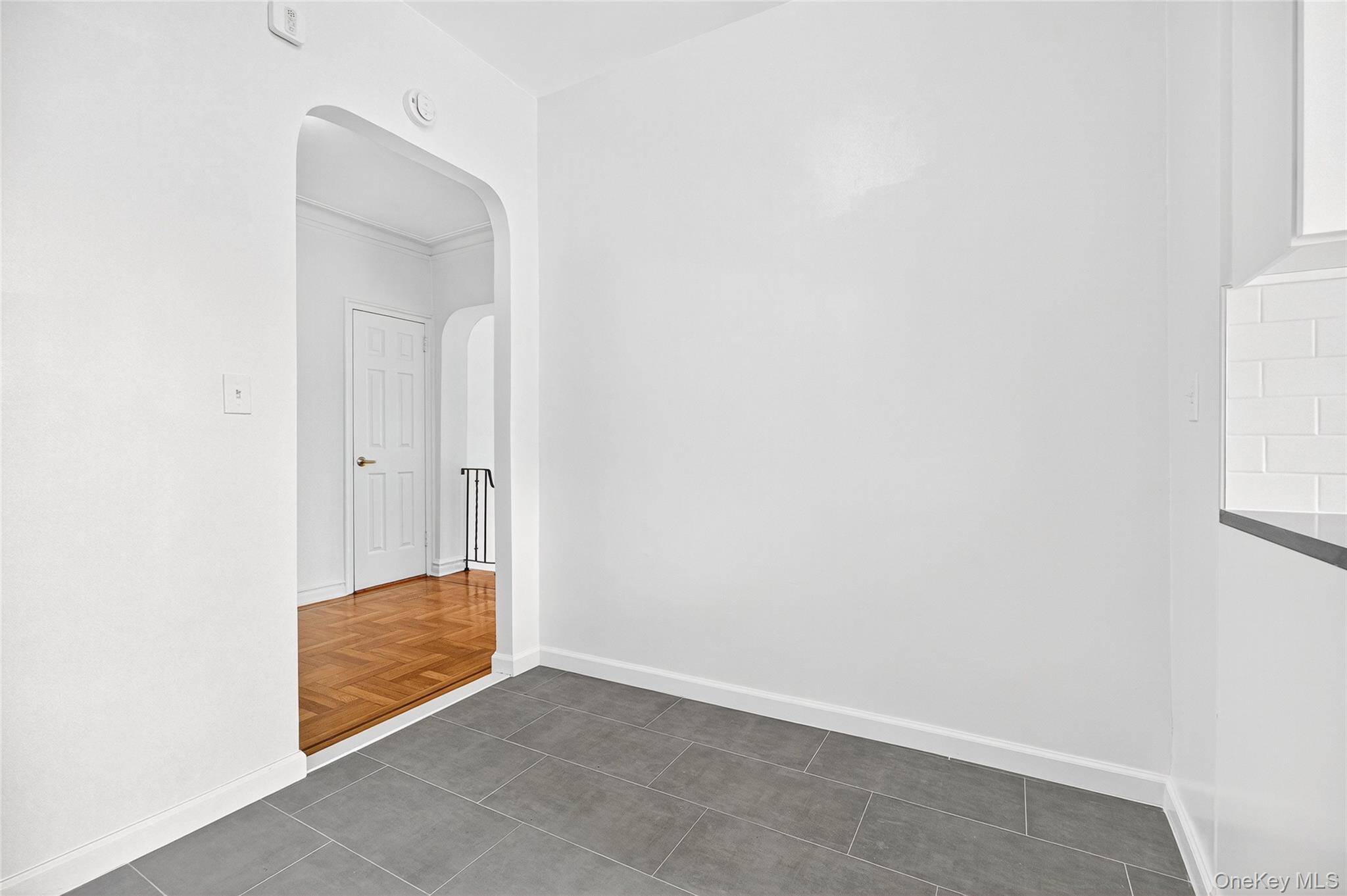 190 E Mosholu Parkway S # 4G, Bronx, NY 10458