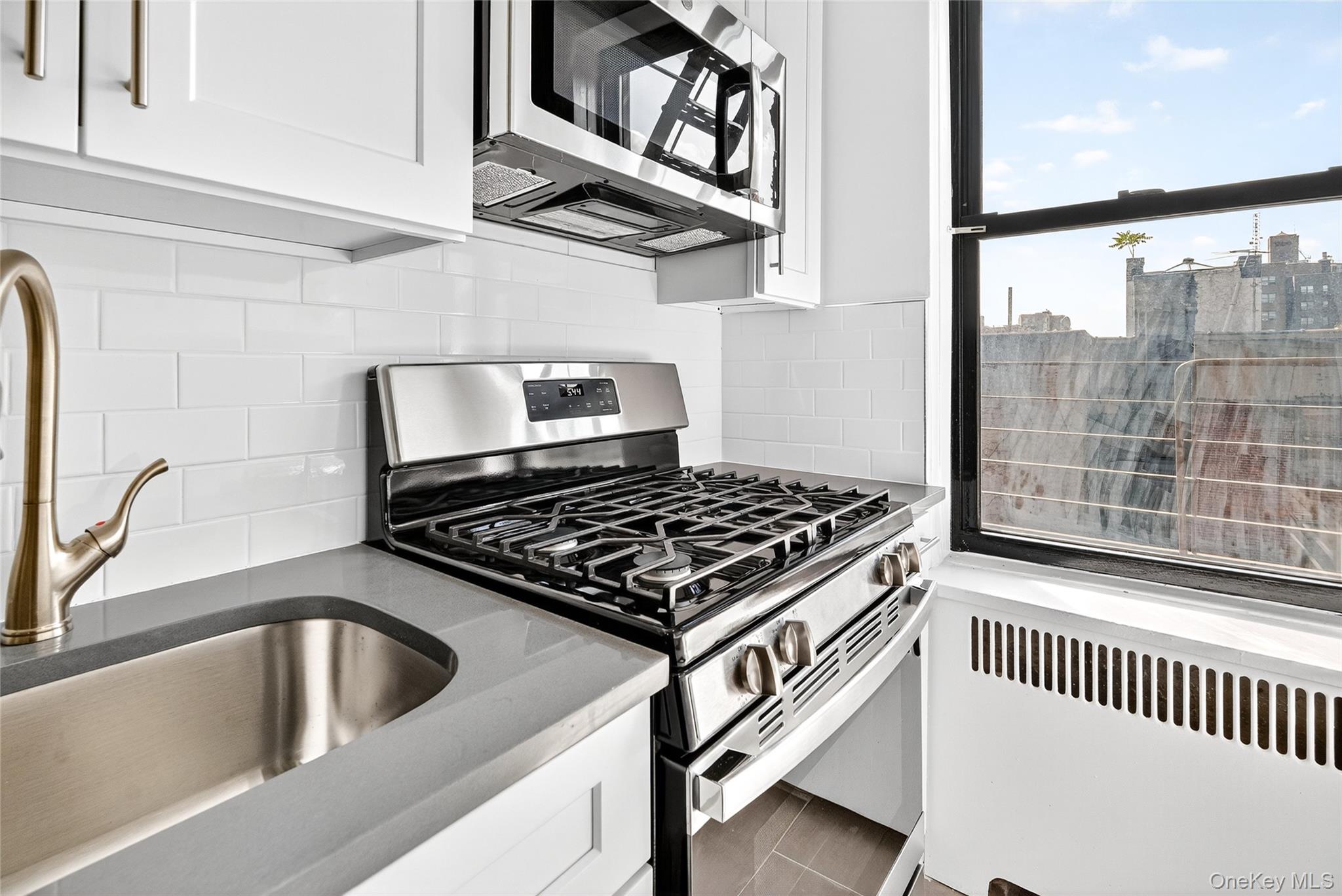 190 E Mosholu Parkway S # 4G, Bronx, NY 10458