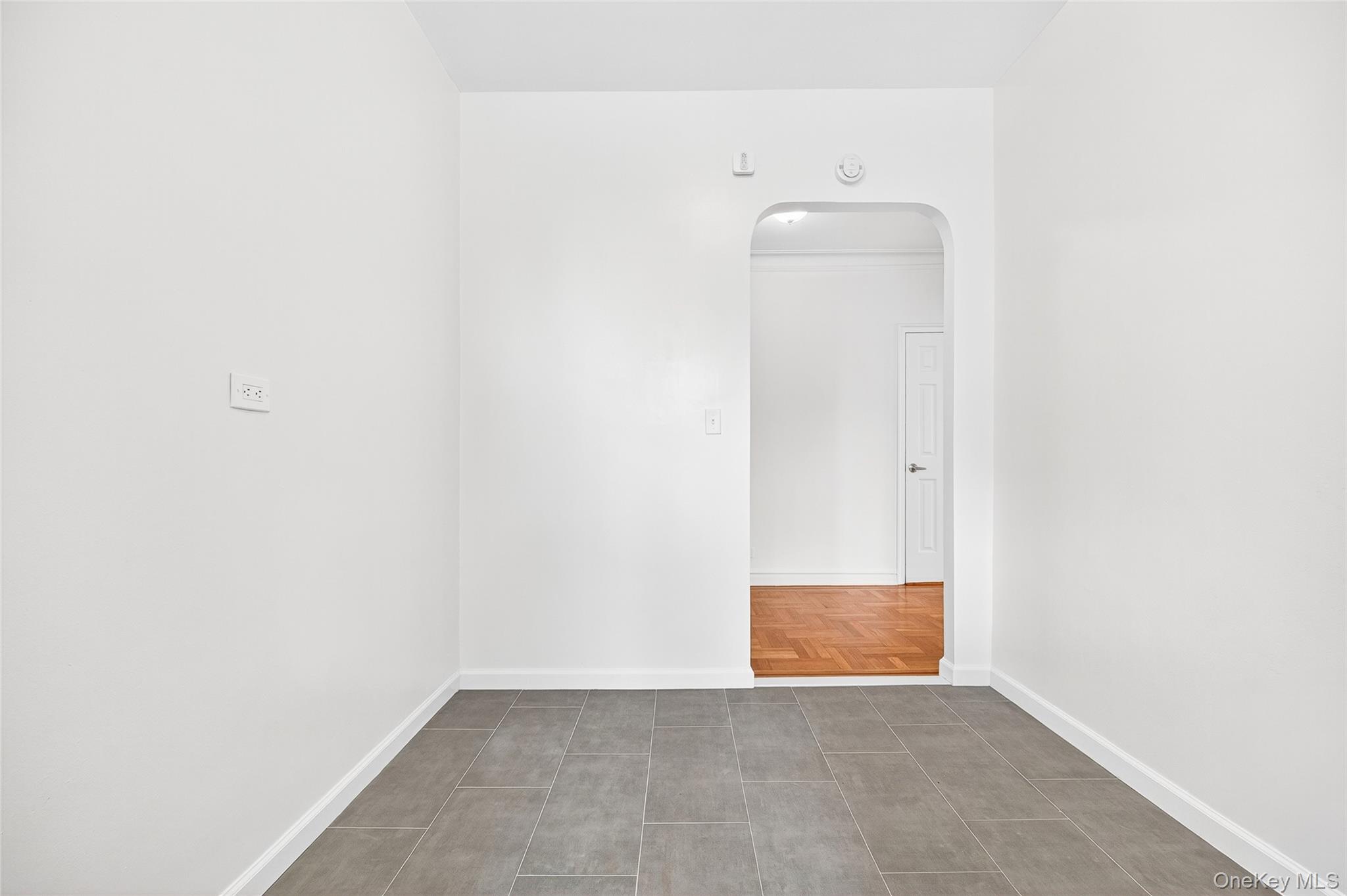 190 E Mosholu Parkway S # 4G, Bronx, NY 10458