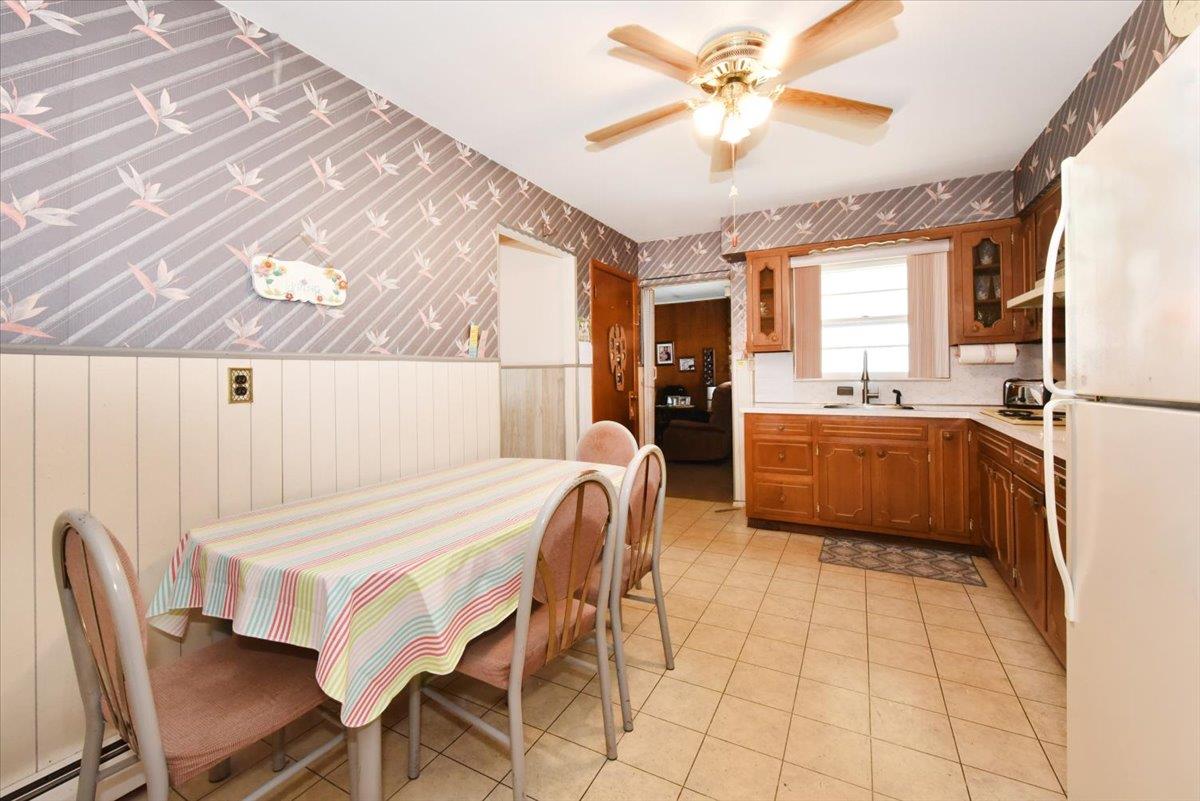 212 N Cedar Street, Massapequa, NY 11758