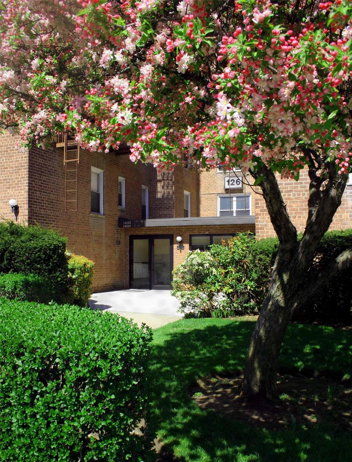 126 Church Street # 5A, New Rochelle, NY 10805