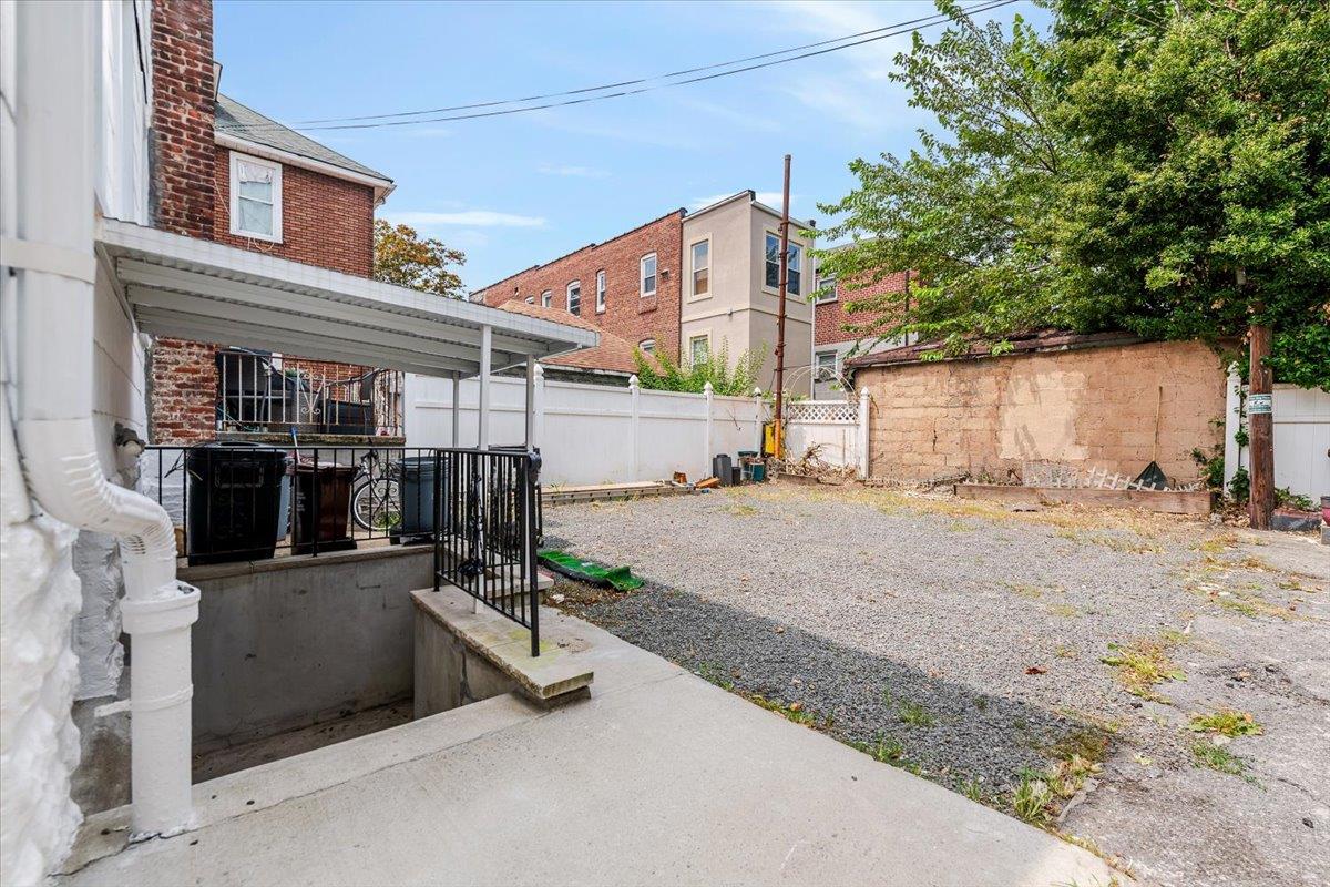 959 Van Nest Ave, Bronx, NY 10462