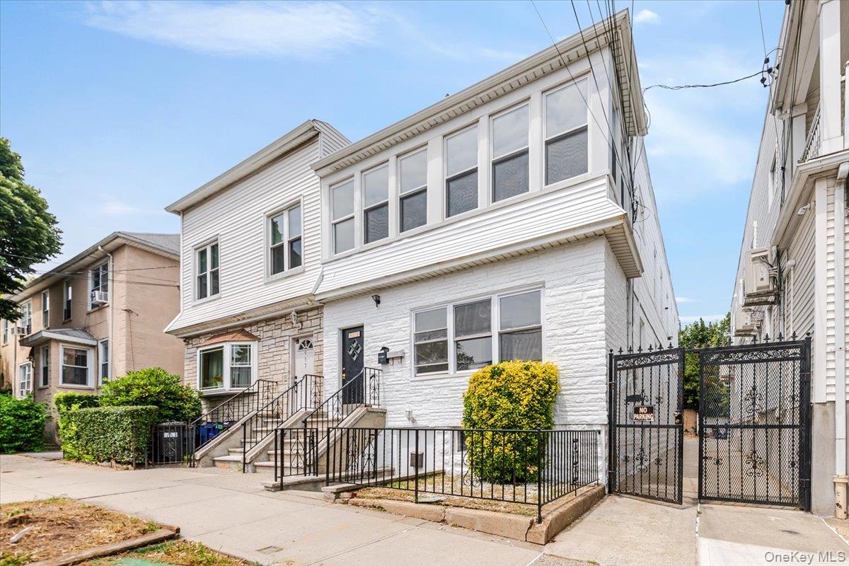 959 Van Nest Ave, Bronx, NY 10462