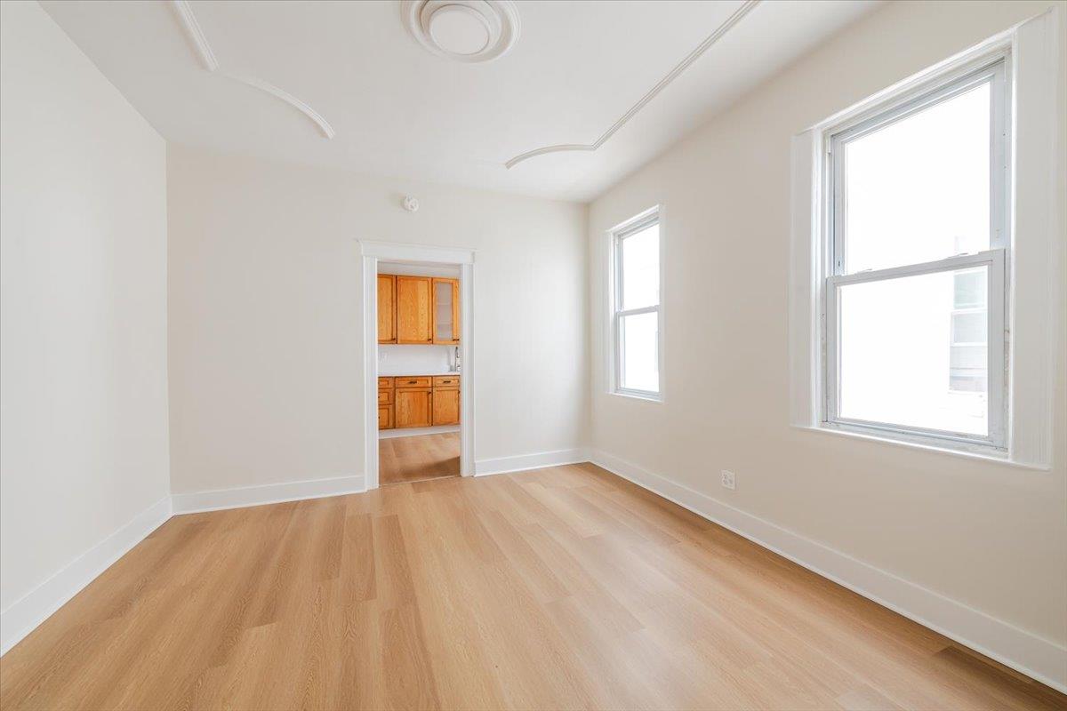 959 Van Nest Ave, Bronx, NY 10462