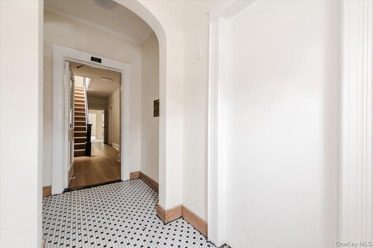 959 Van Nest Ave, Bronx, NY 10462