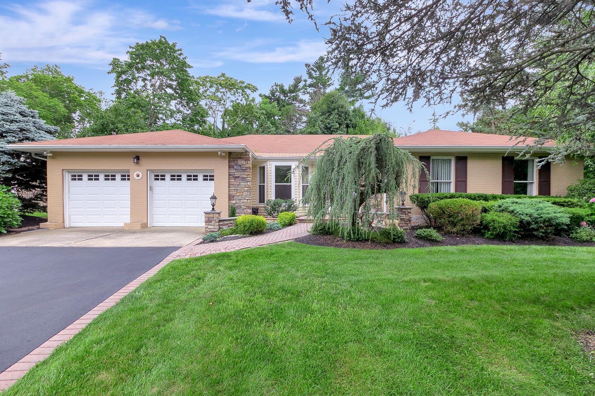 4 Half Acre Court, Smithtown, NY 11787