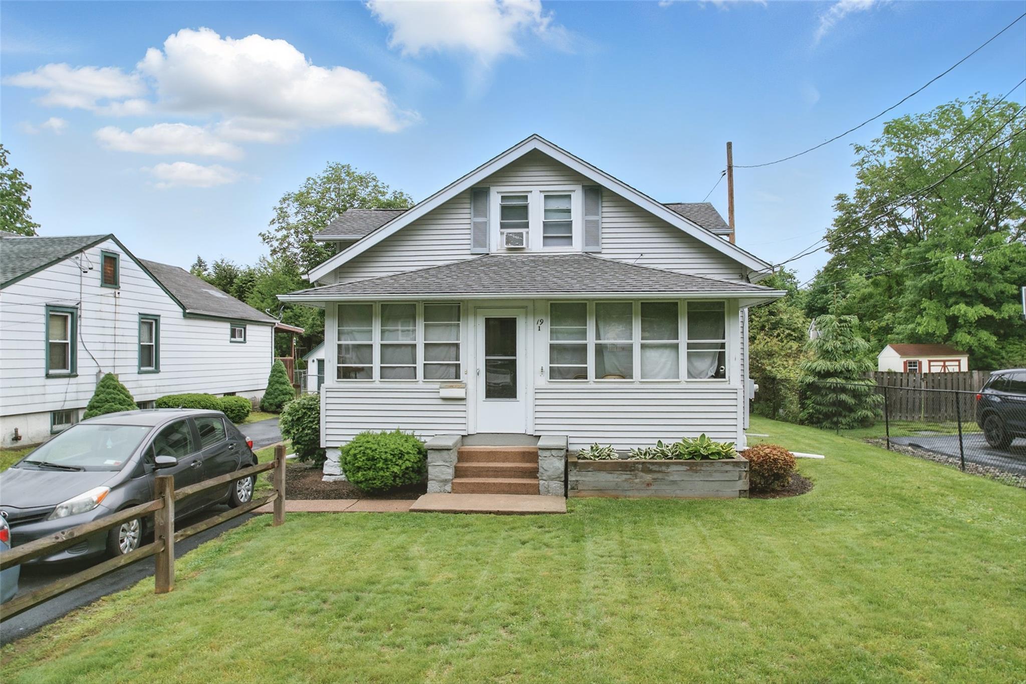 19 Sheridan Avenue, Sloatsburg, NY 10974