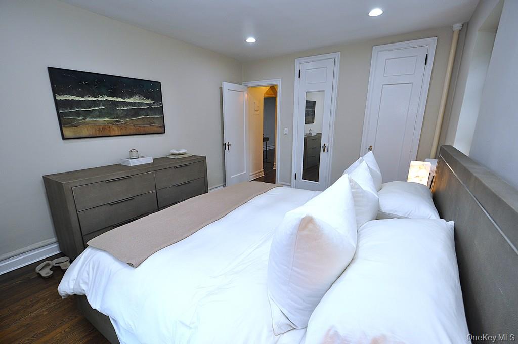 105 Garth Road # 1L, Scarsdale, NY 10583