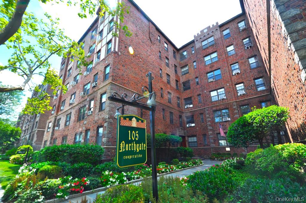 105 Garth Road # 1L, Scarsdale, NY 10583