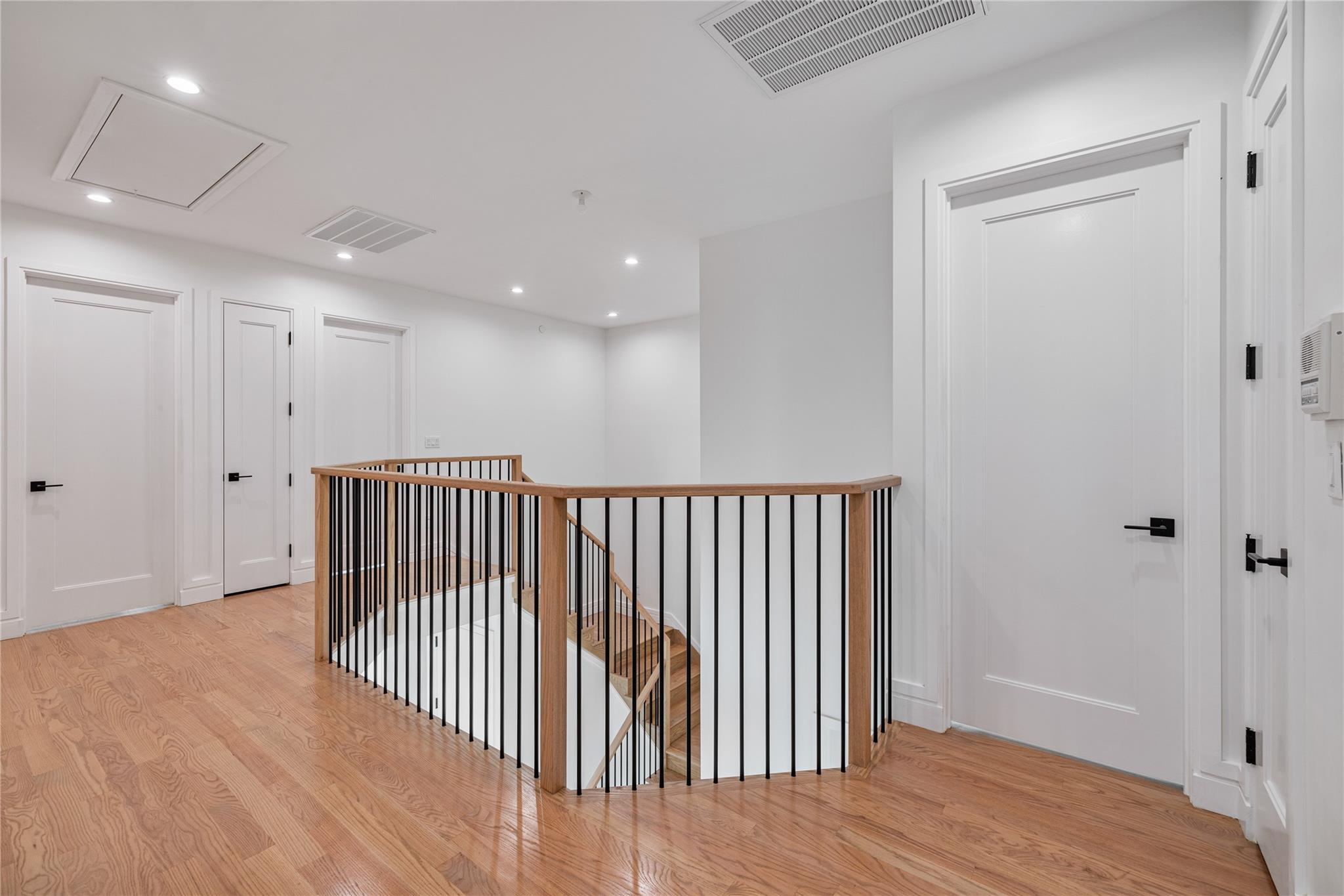 24 Suffern Place # 202, Monsey, NY 10952