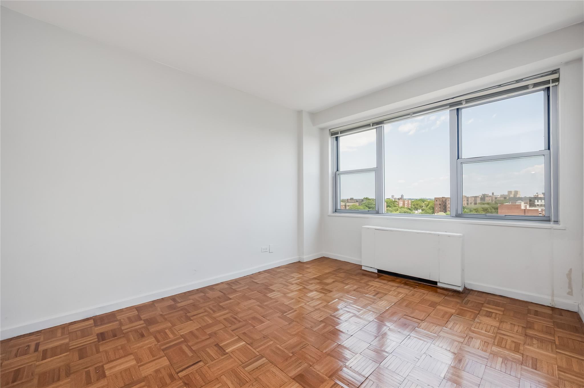 85-15 Main Street # 12I, Briarwood, NY 11435