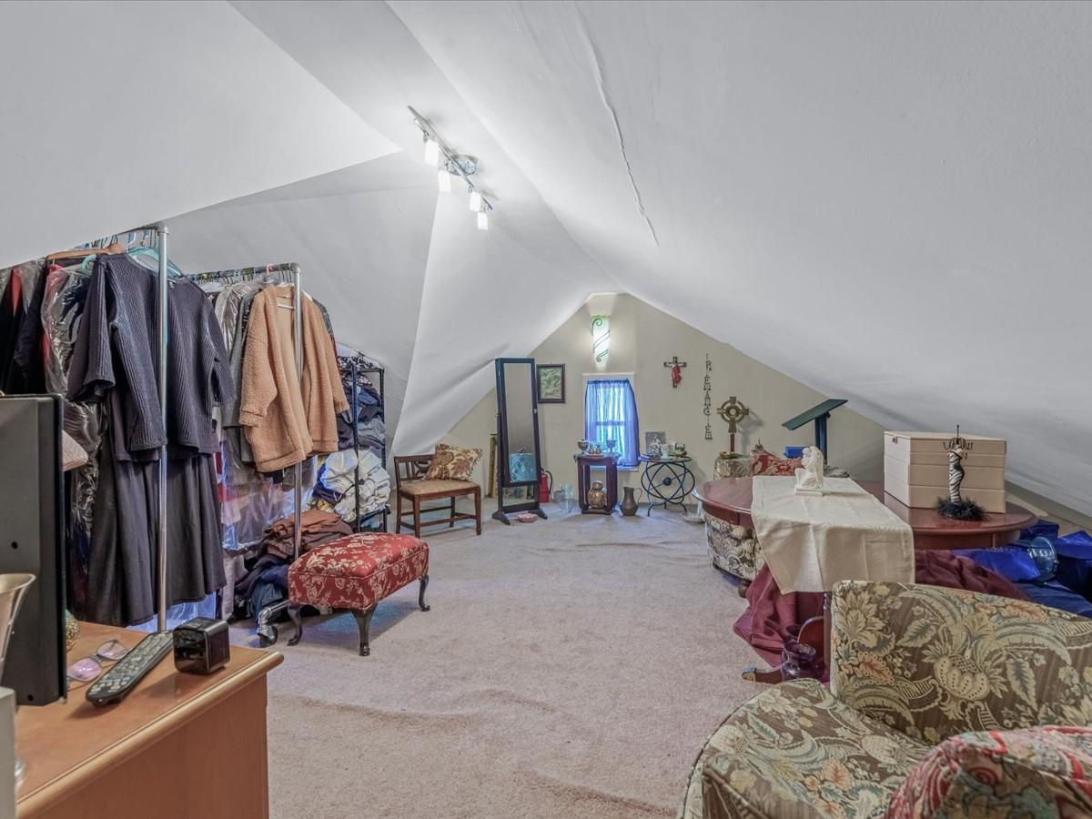 188-45 Quencer Road, Saint Albans, NY 11412