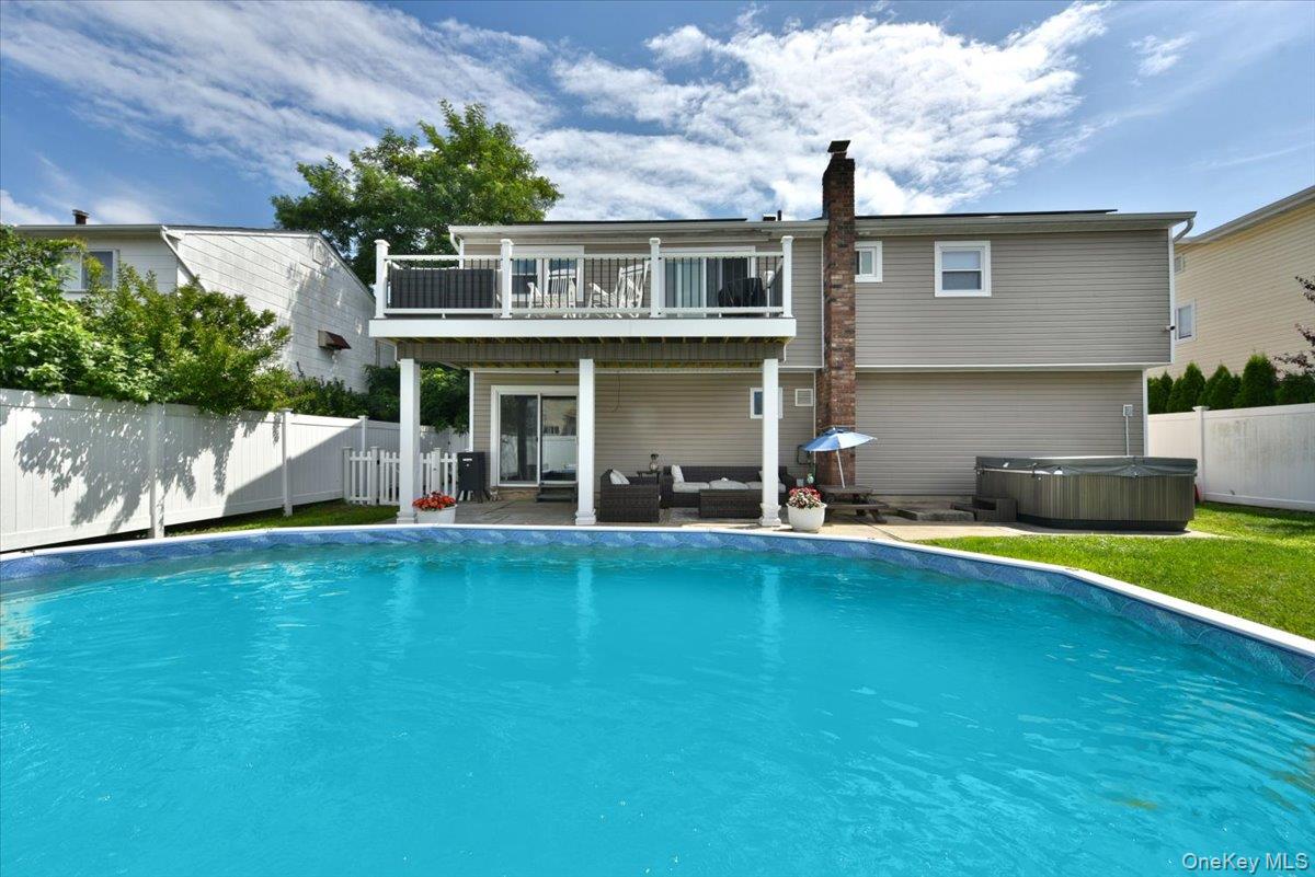 2770 Lincoln Boulevard, Merrick, NY 11566