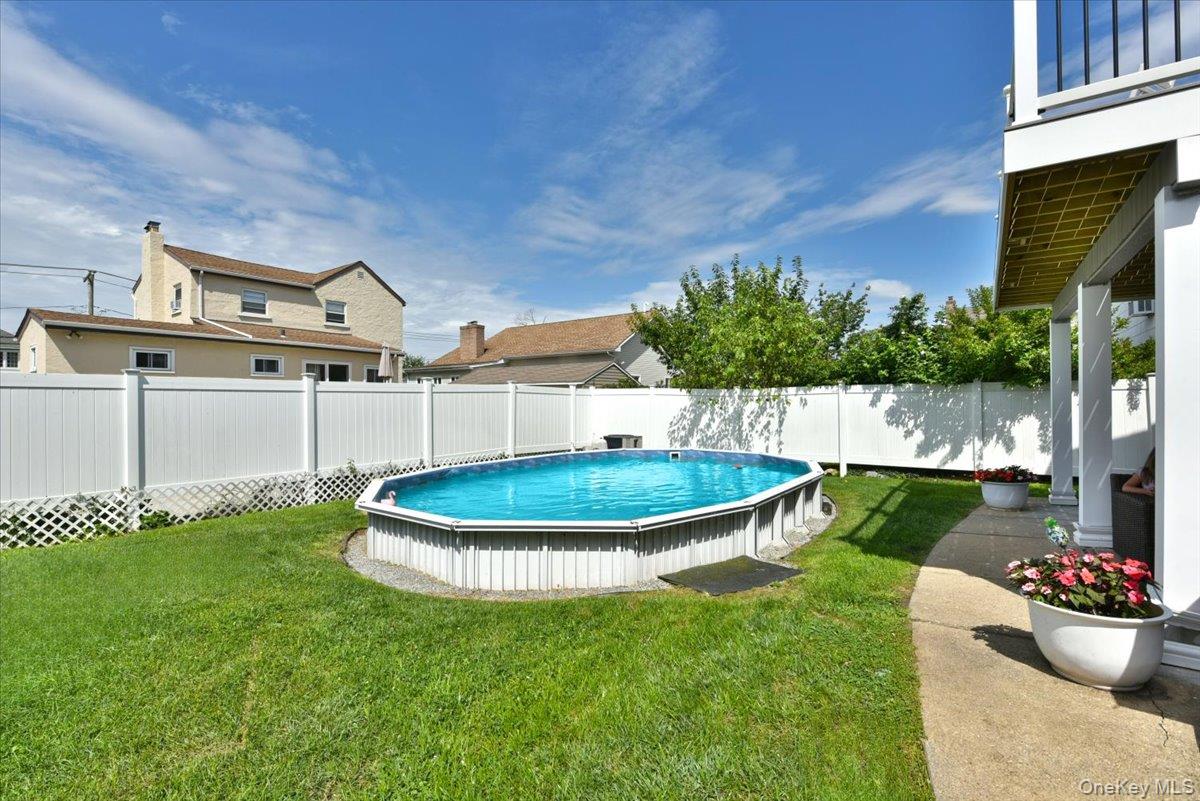 2770 Lincoln Boulevard, Merrick, NY 11566