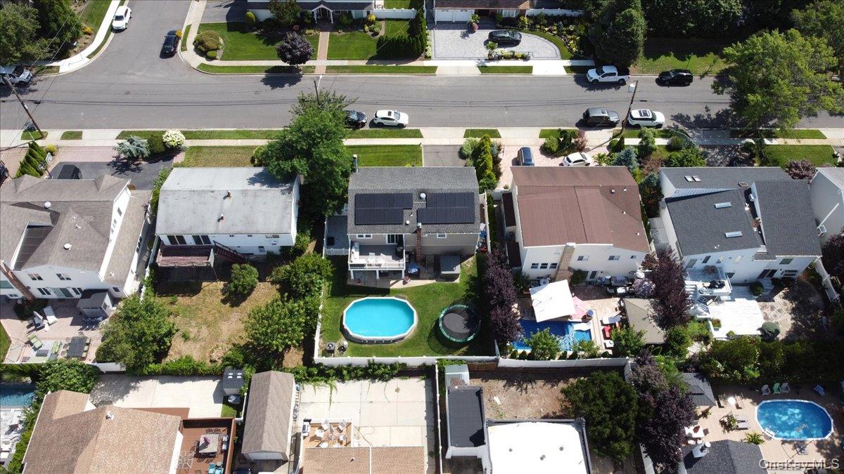 2770 Lincoln Boulevard, Merrick, NY 11566