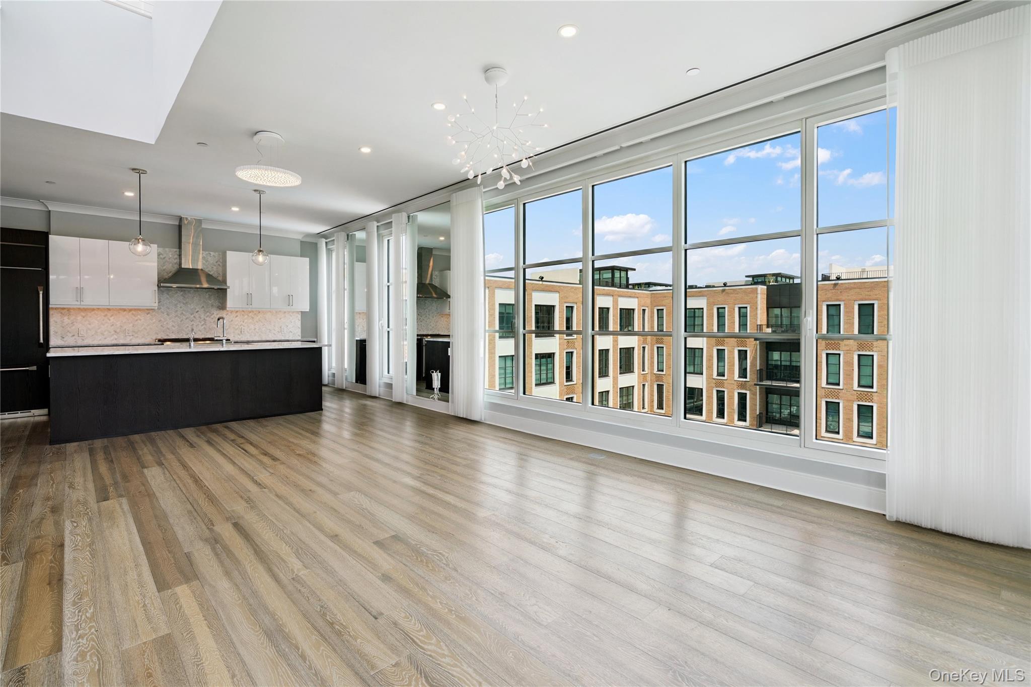 100 Garvies Point Road # 1304, Glen Cove, NY 11542