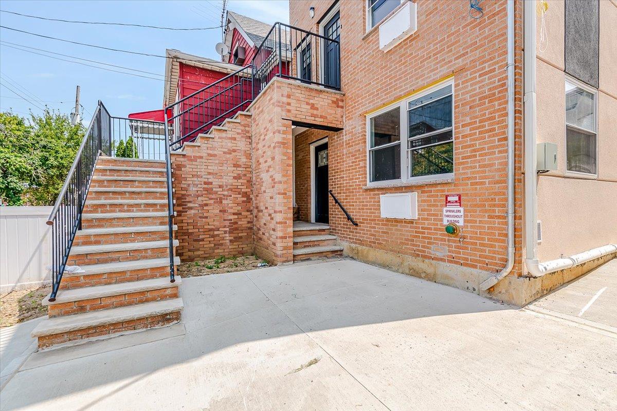 4636 Bronx Boulevard, Bronx, NY 10470