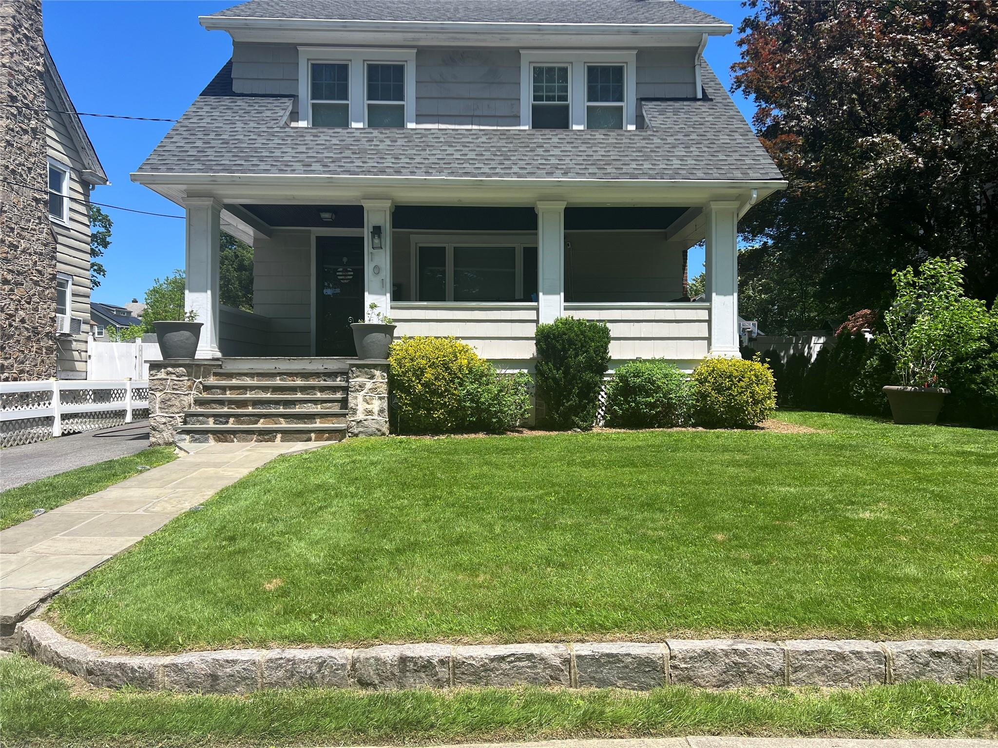101 Lispenard Avenue, New Rochelle, NY 10801