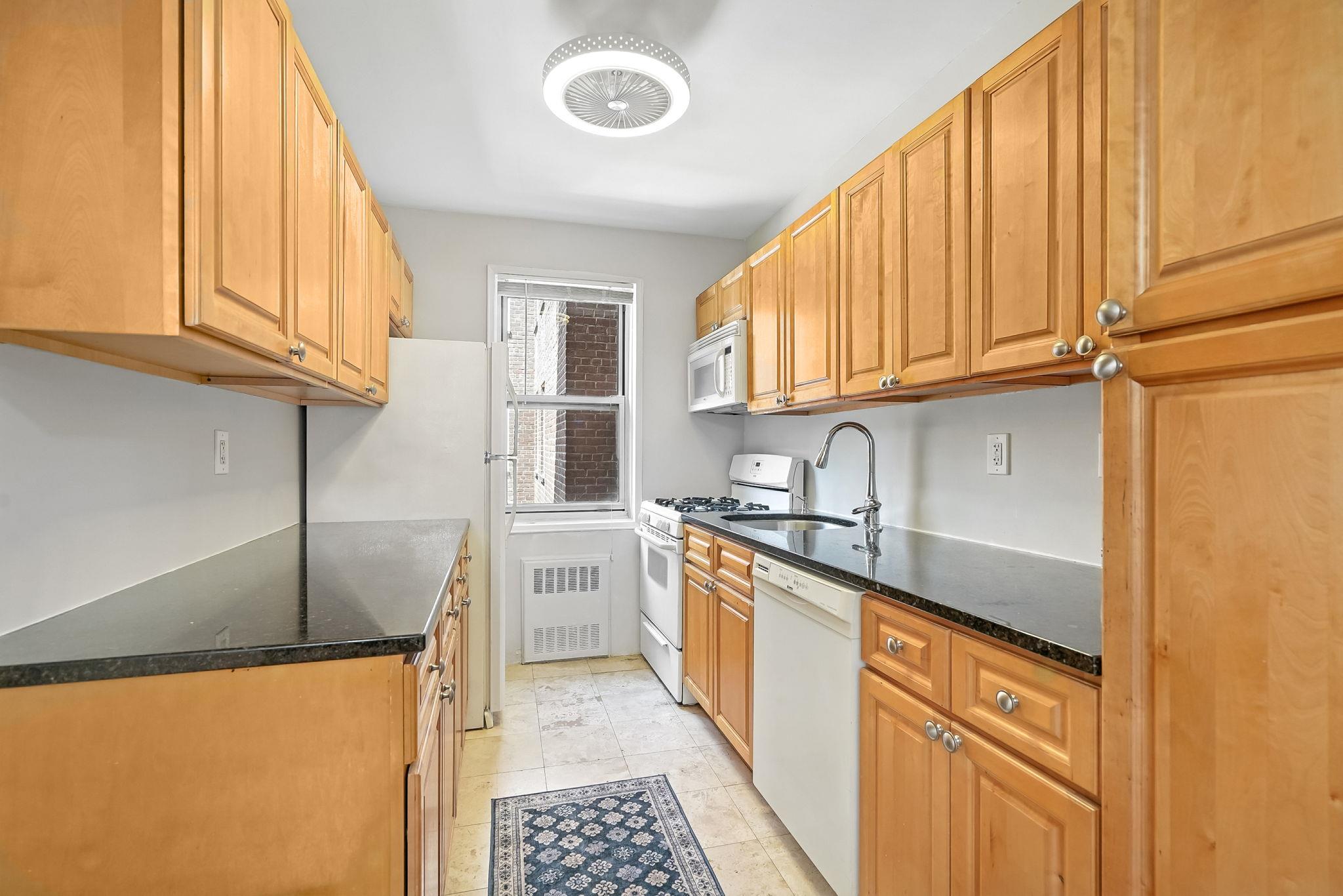 611 Palmer Road # 3S, Yonkers, NY 10701