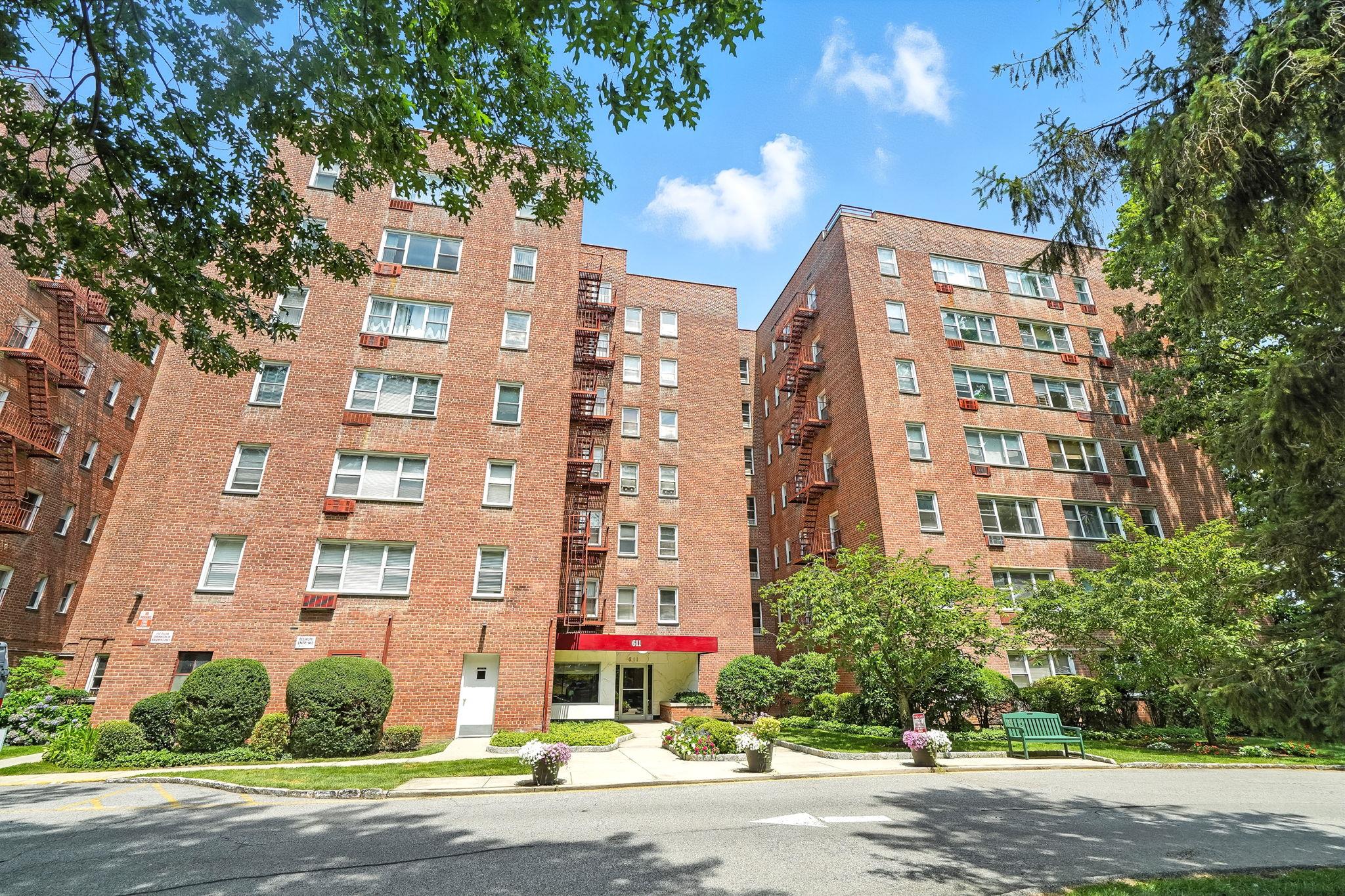 611 Palmer Road # 3S, Yonkers, NY 10701