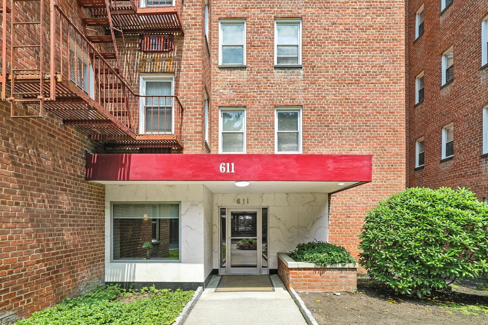 611 Palmer Road # 3S, Yonkers, NY 10701