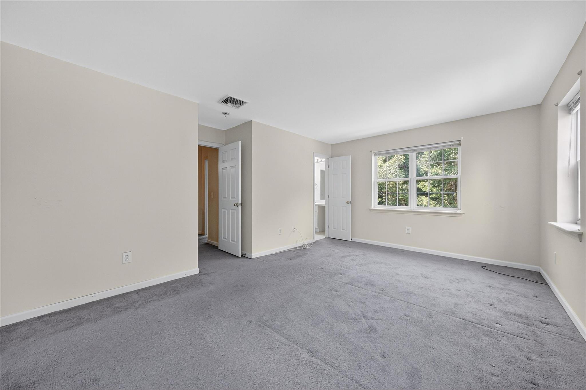 129 Stringham Road # 32, Lagrangeville, NY 12540